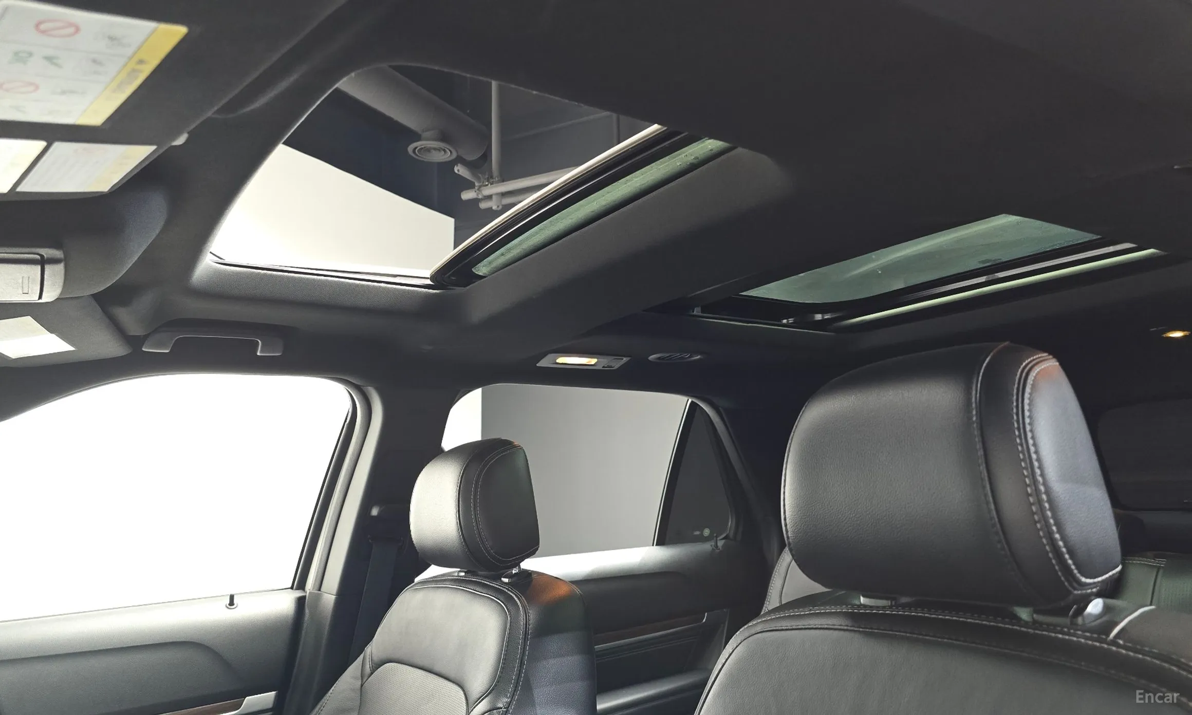 Ford Explorer превью 17