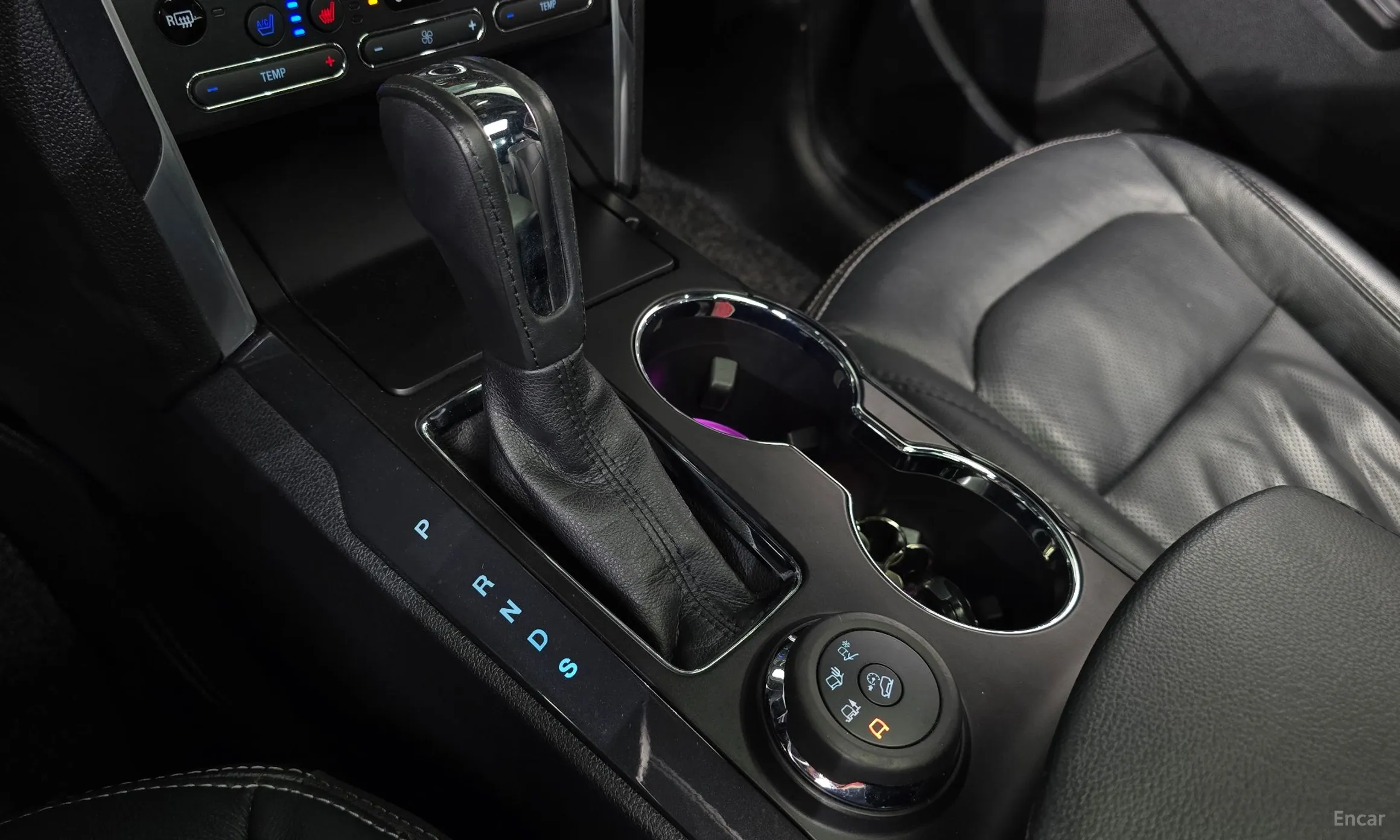 Ford Explorer превью 9