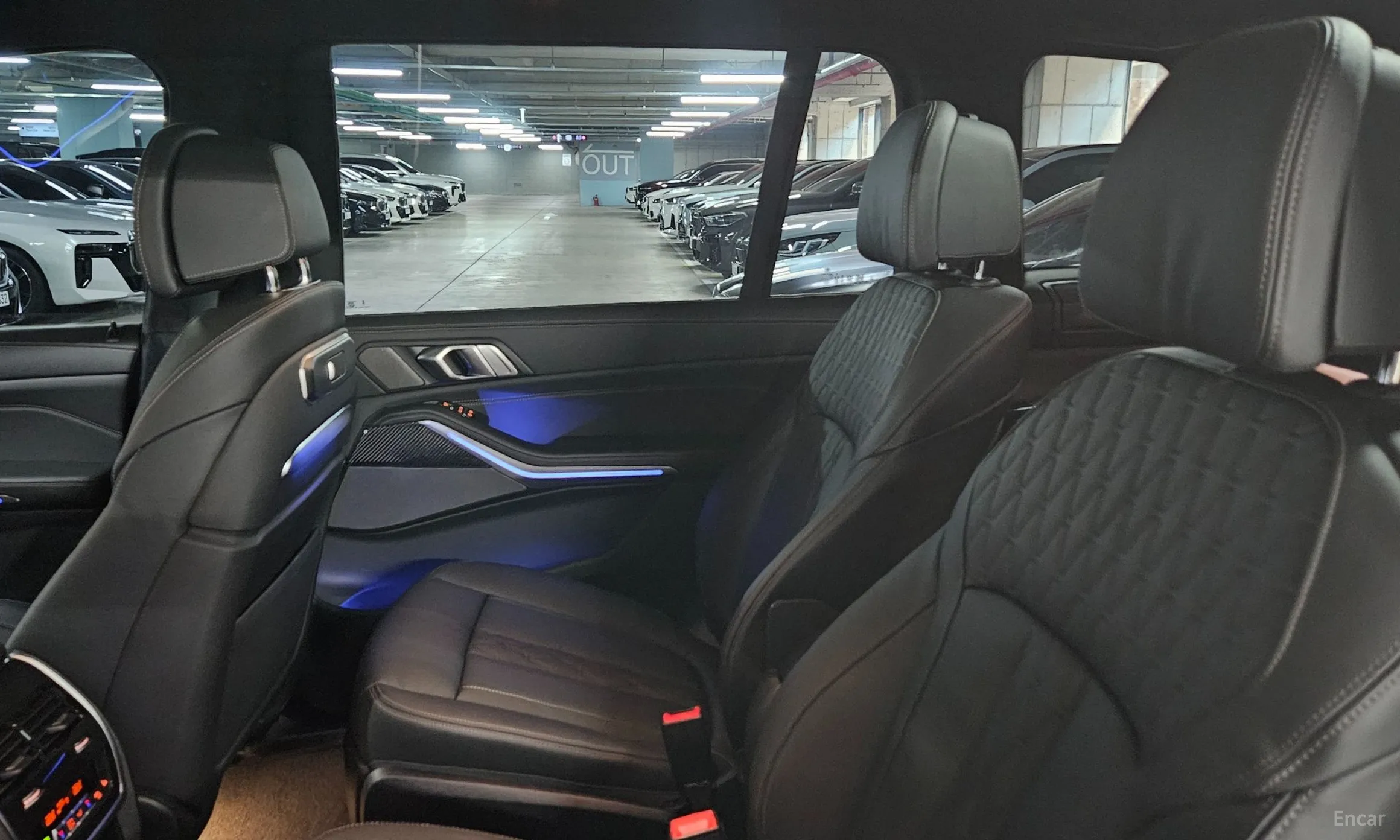 BMW X7 (G07) превью 15