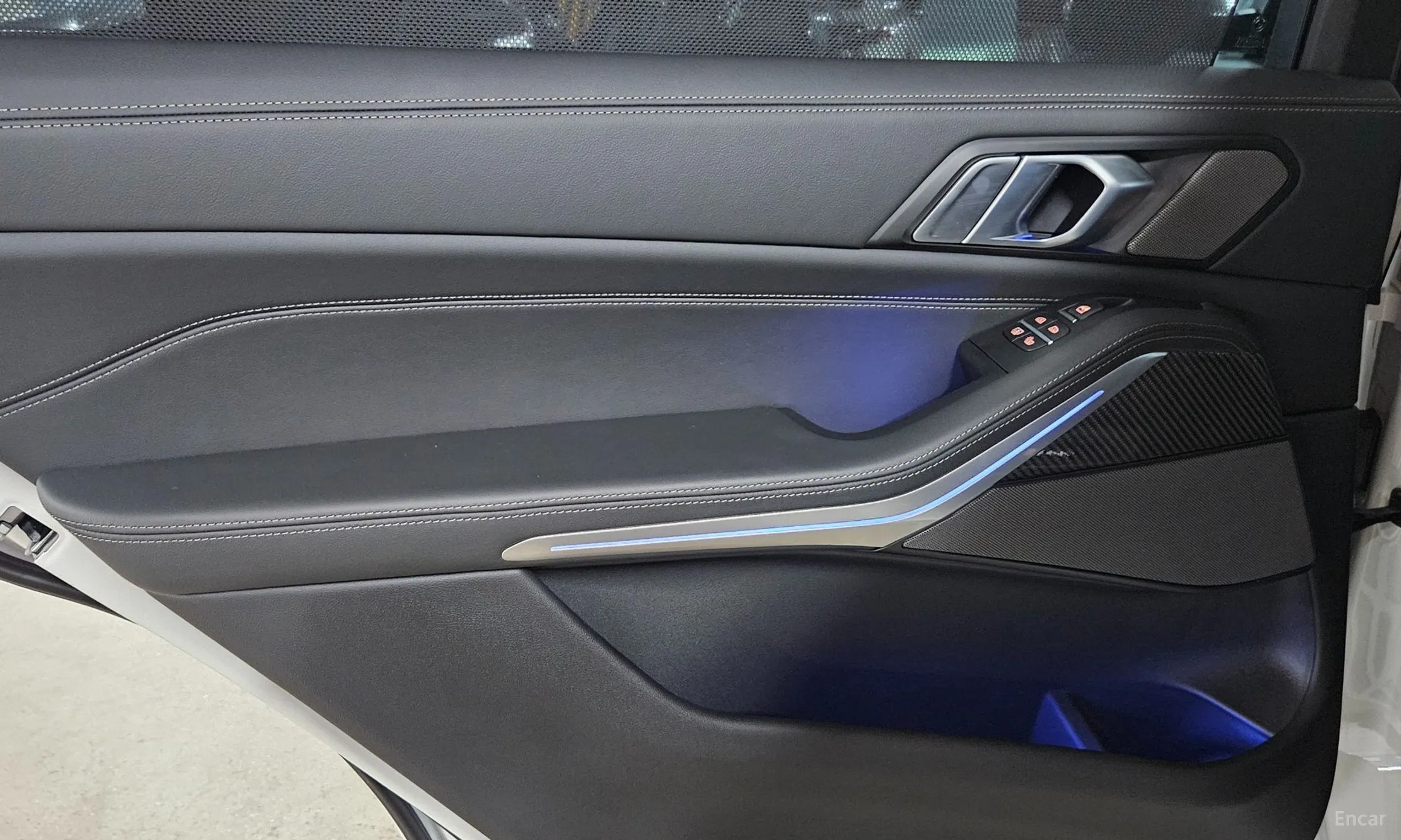 BMW X7 (G07) превью 18