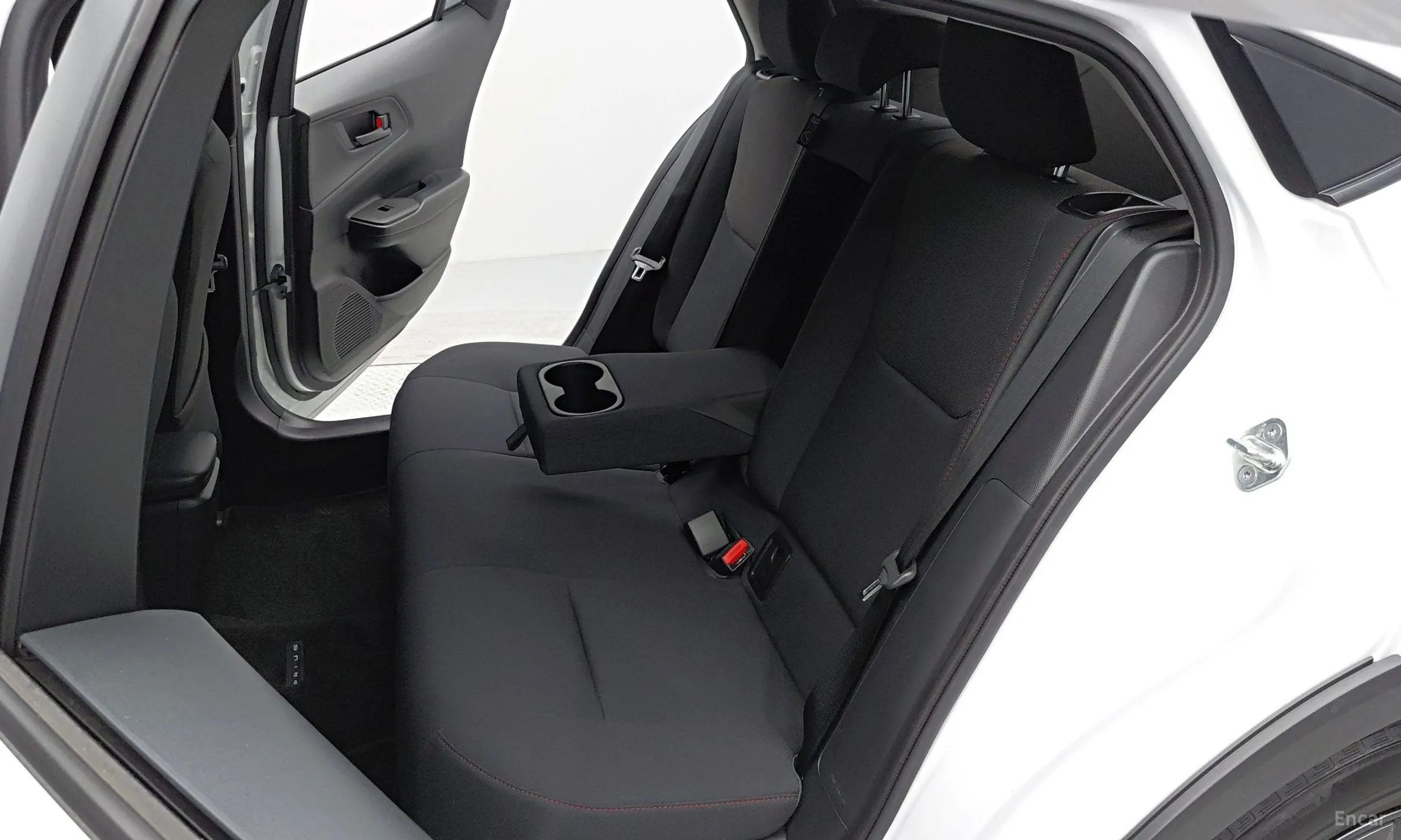 Toyota Prius 5th Generation превью 11