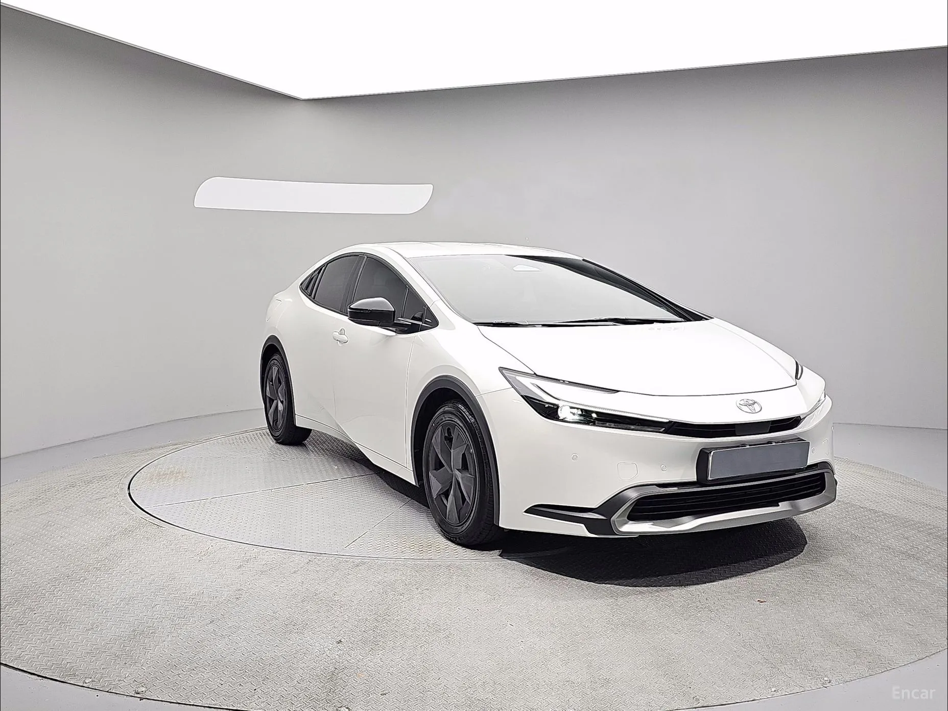 Toyota Prius 5th Generation превью 3