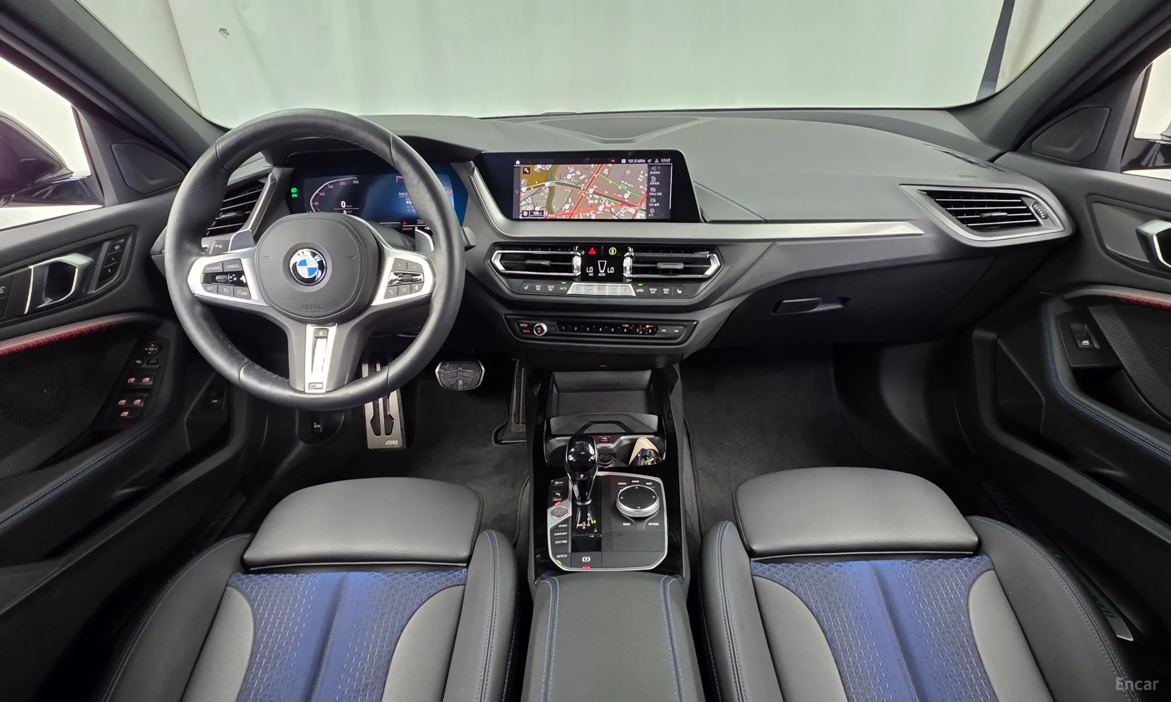 BMW 1 Series (F40) превью 7