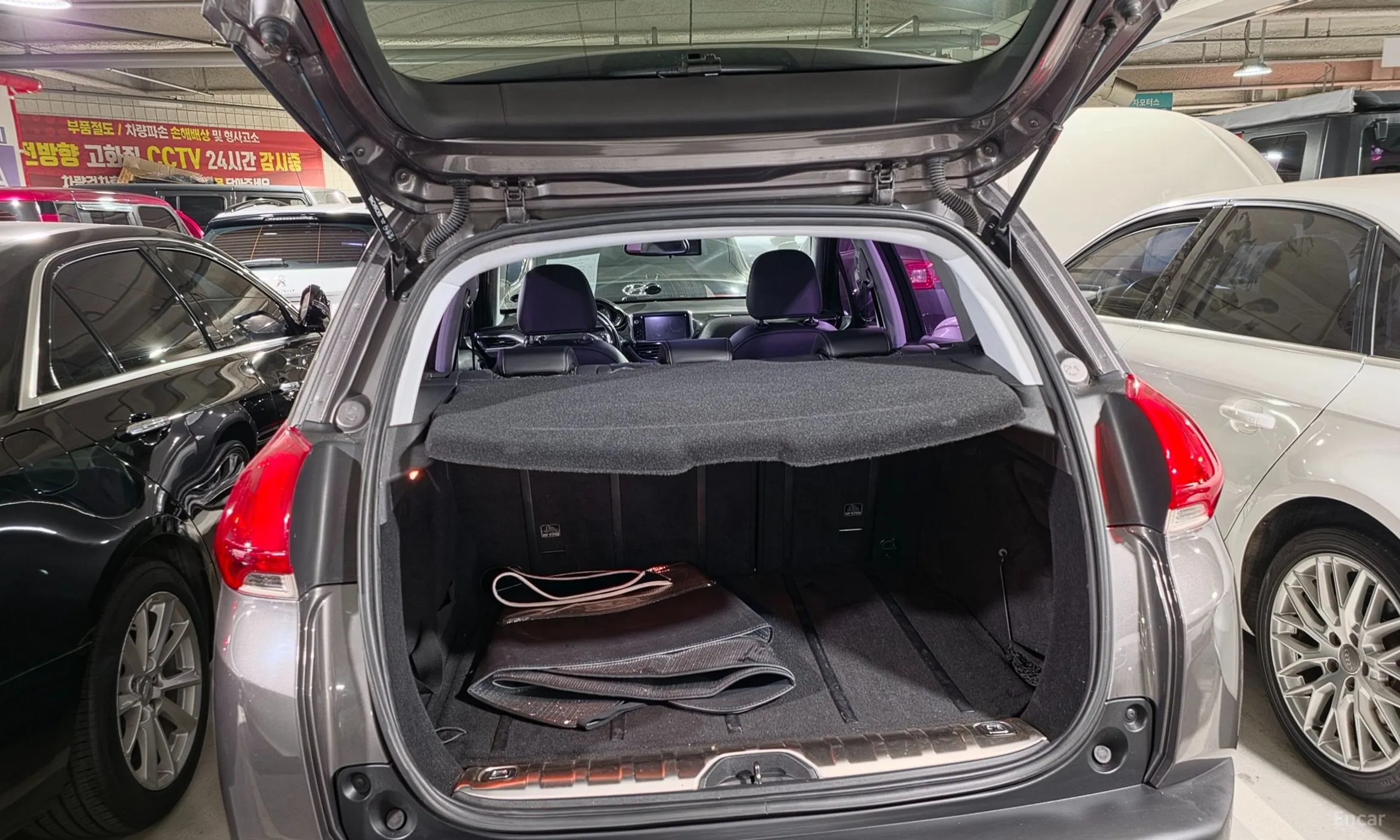 Peugeot 2008. превью 13