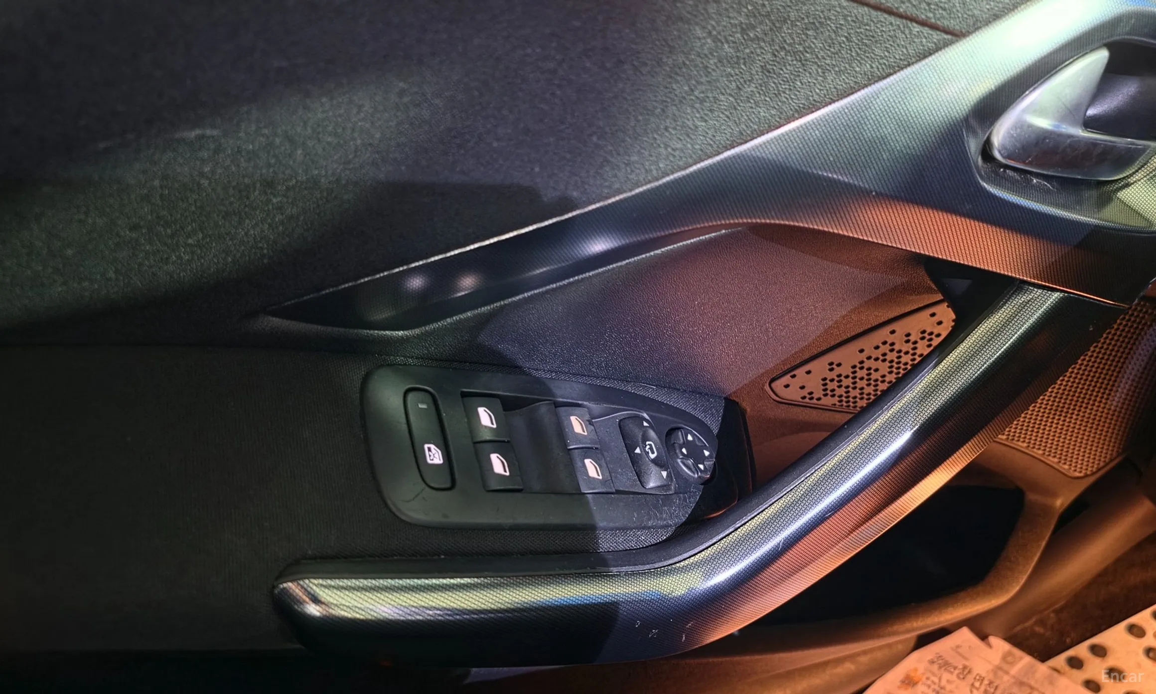 Peugeot 2008. превью 20