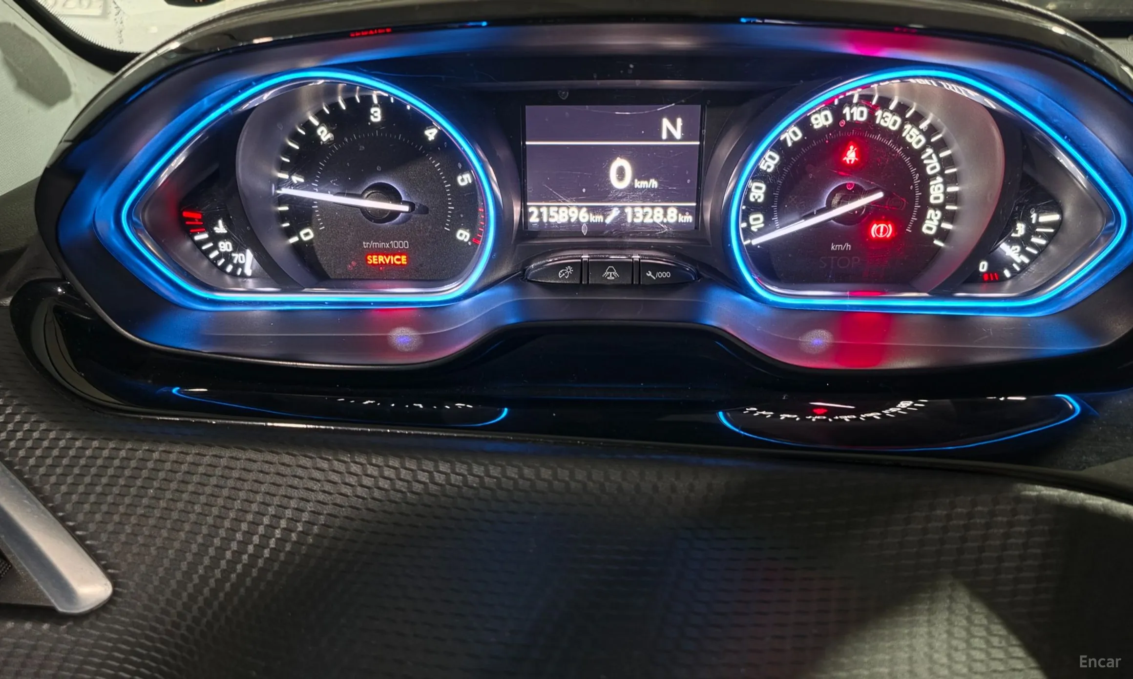 Peugeot 2008. превью 8