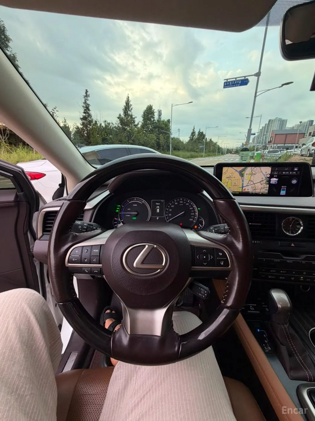 Lexus RX450h Gen 4 превью 13