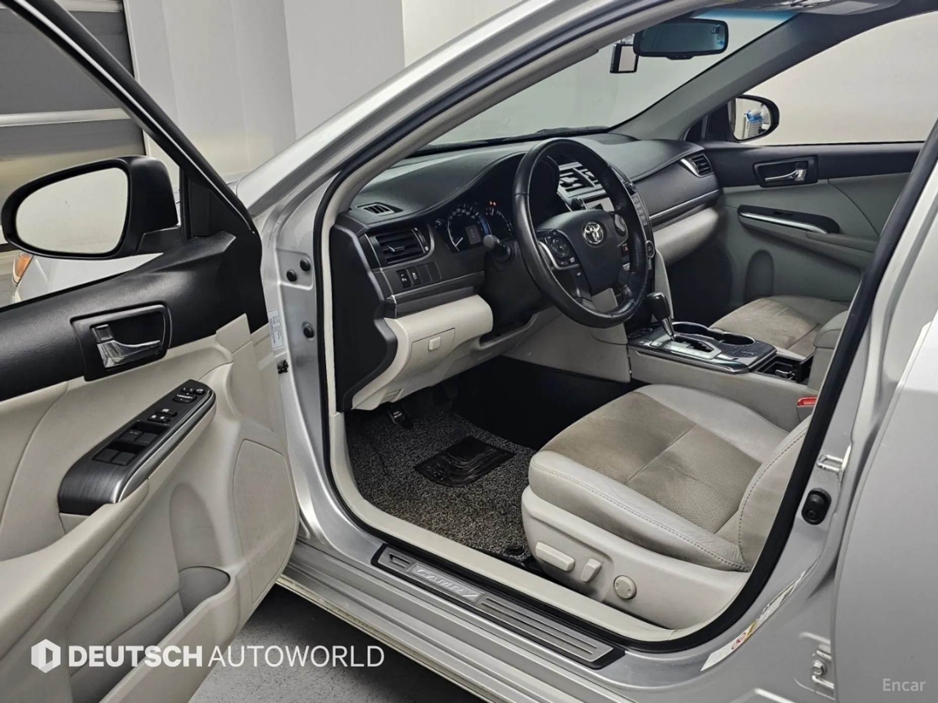 Toyota New Camry превью 11