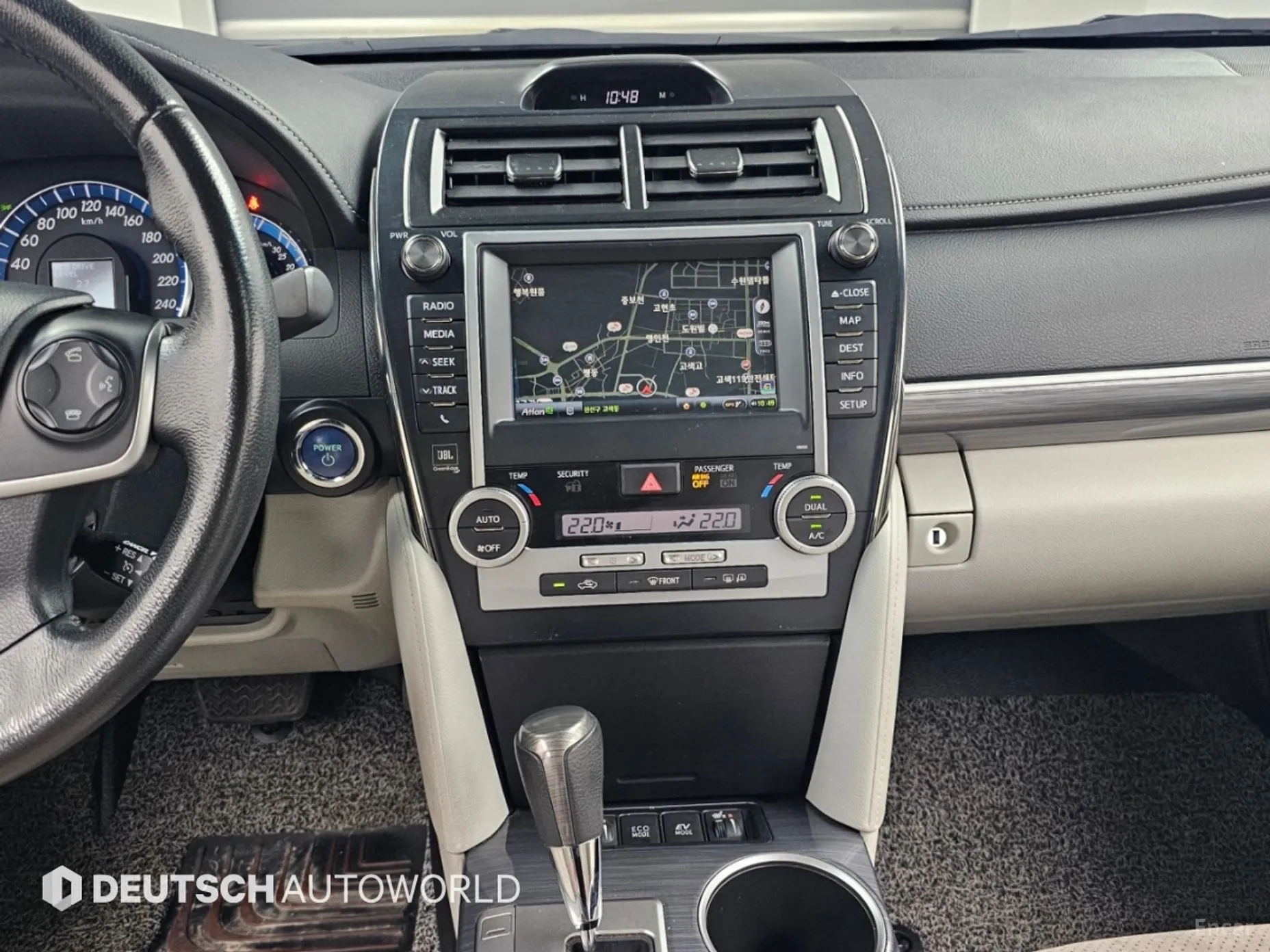 Toyota New Camry превью 14