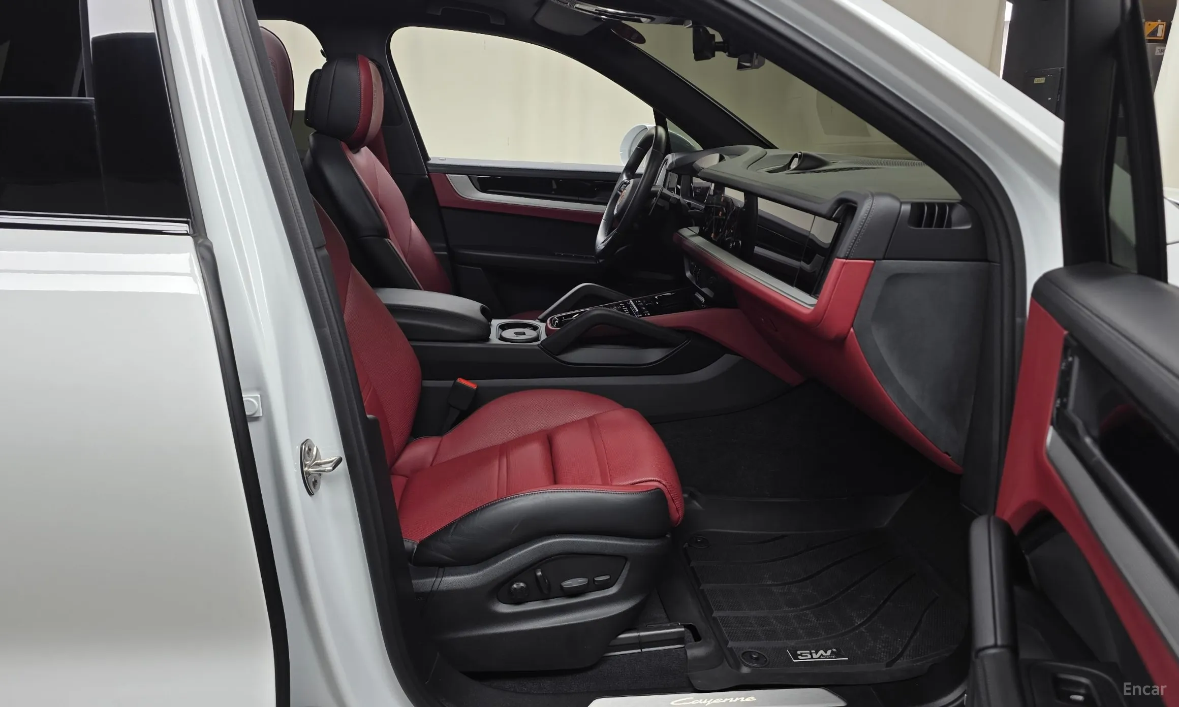 Porsche Cayenne (PO536) превью 11