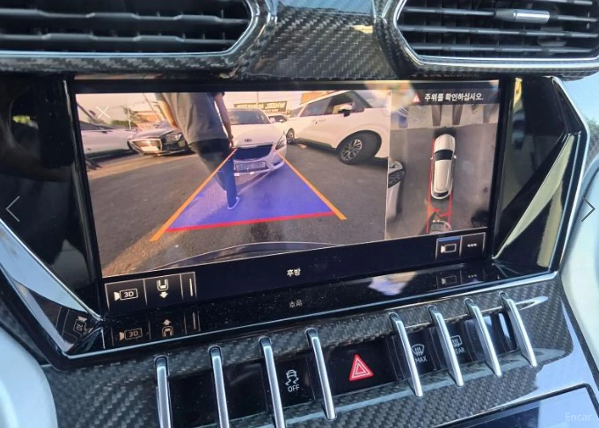 Lamborghini Urus превью 15
