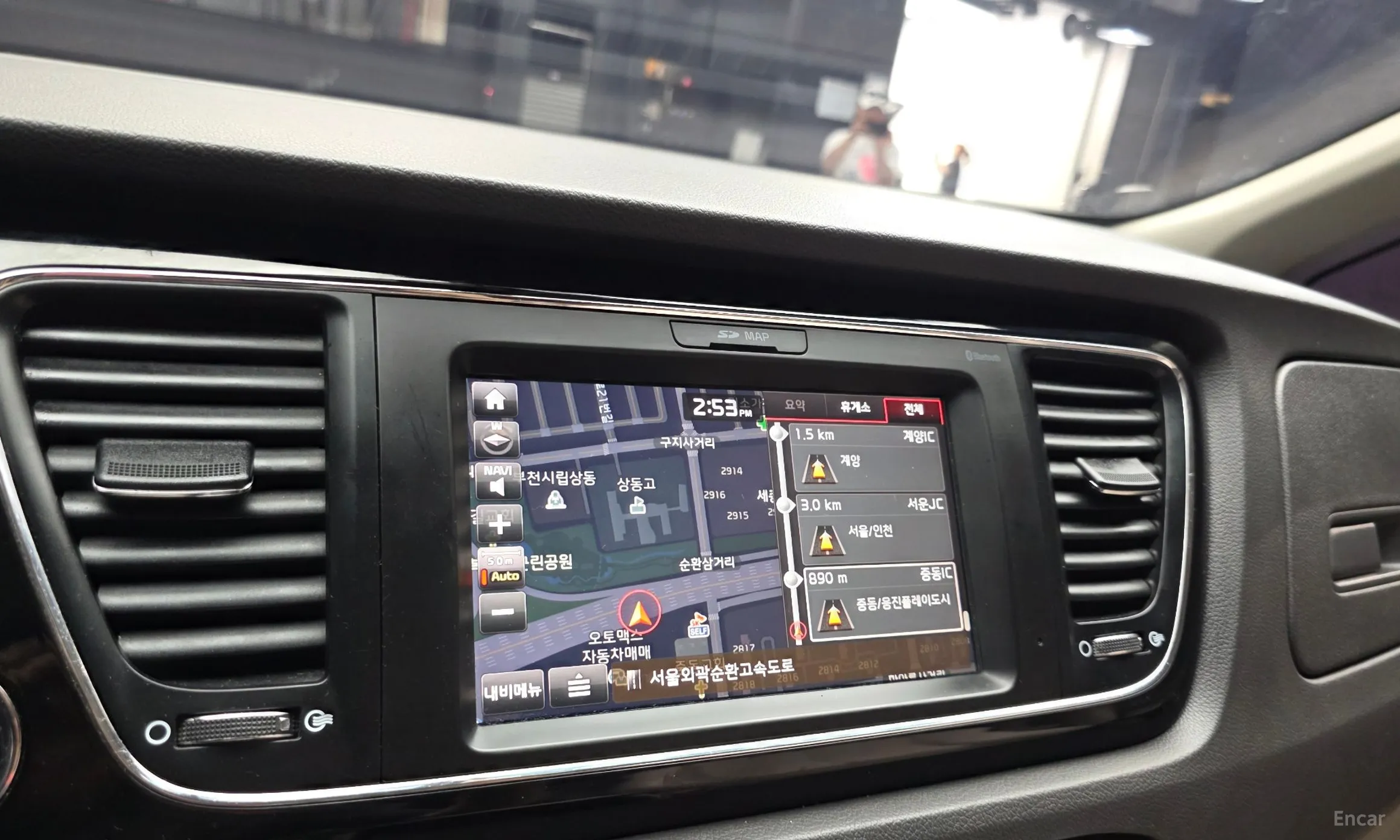 Kia Carnival превью 15
