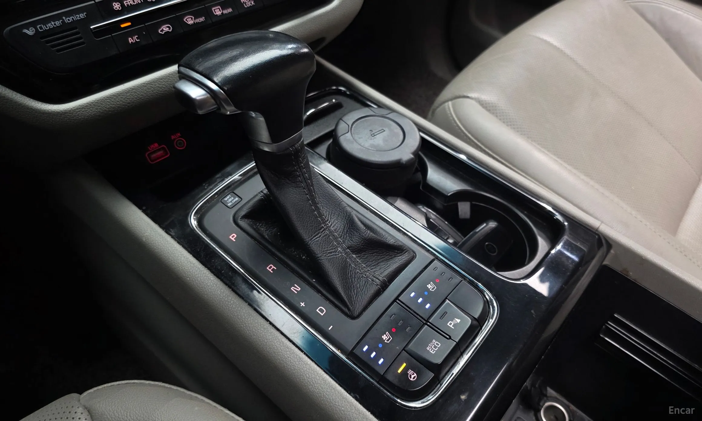 Kia Carnival превью 9