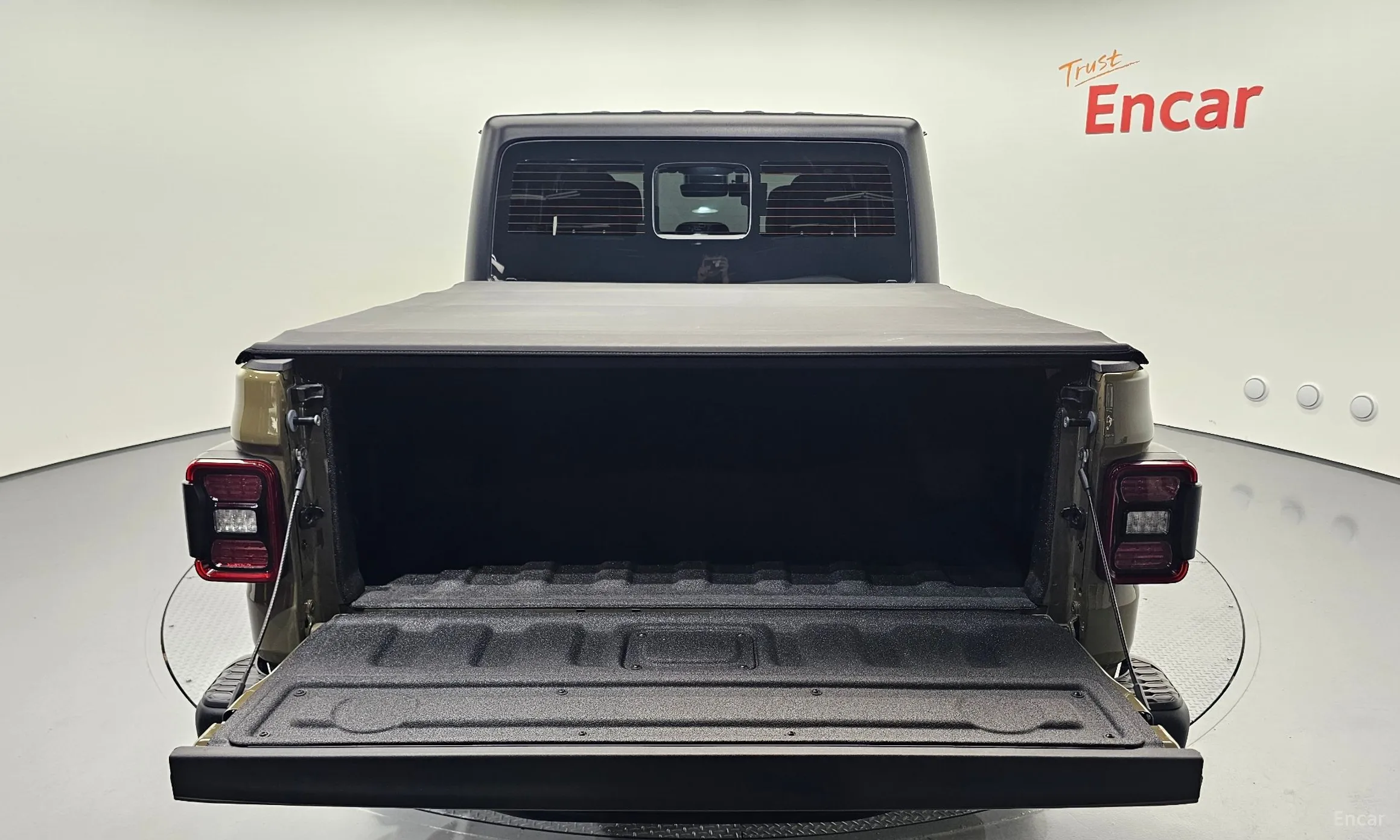 Jeep Gladiator (JT) превью 19