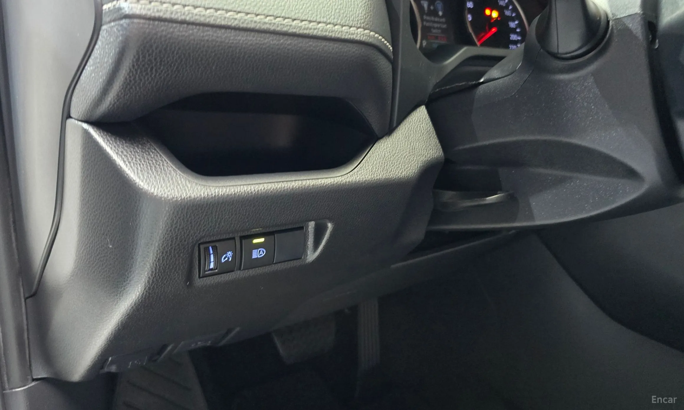 Toyota RAV4 5th Generation превью 20