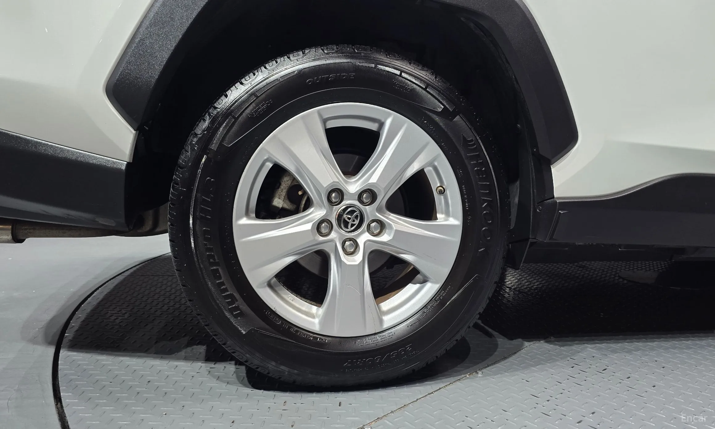 Toyota RAV4 5th Generation превью 5