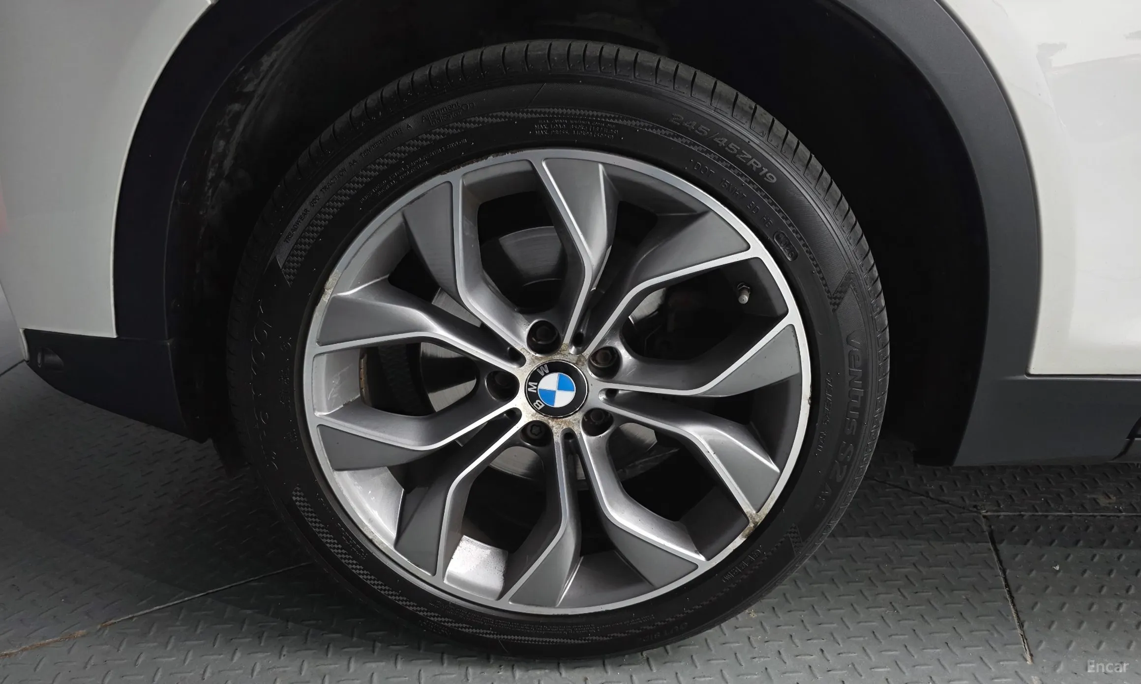 BMW X4 (F26) превью 5
