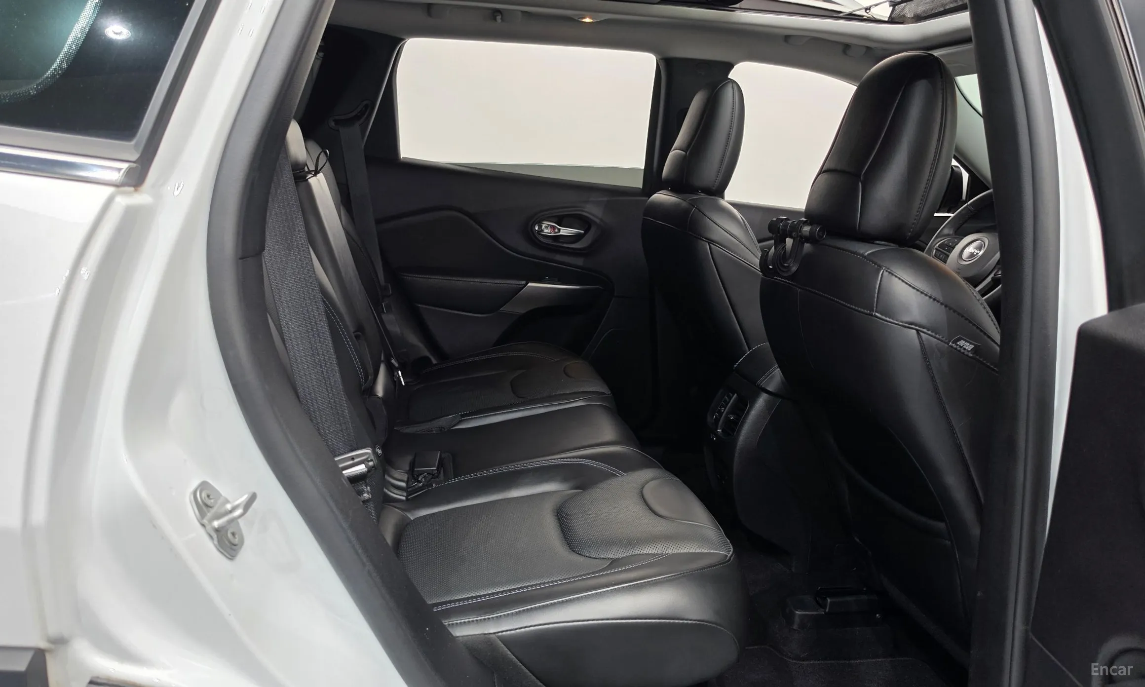 Jeep Cherokee (KL) превью 11