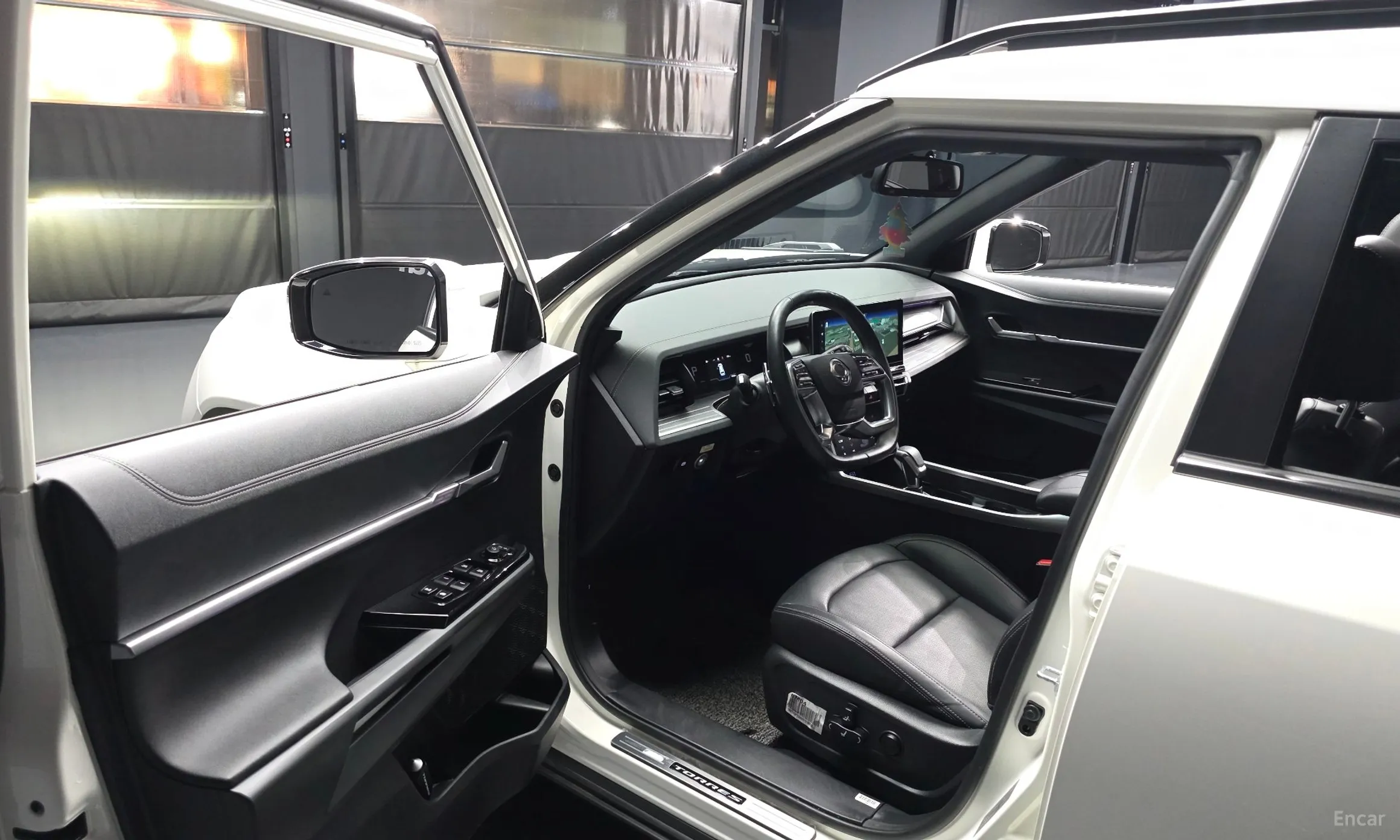 KG Mobility (SsangYong) Torres превью 10