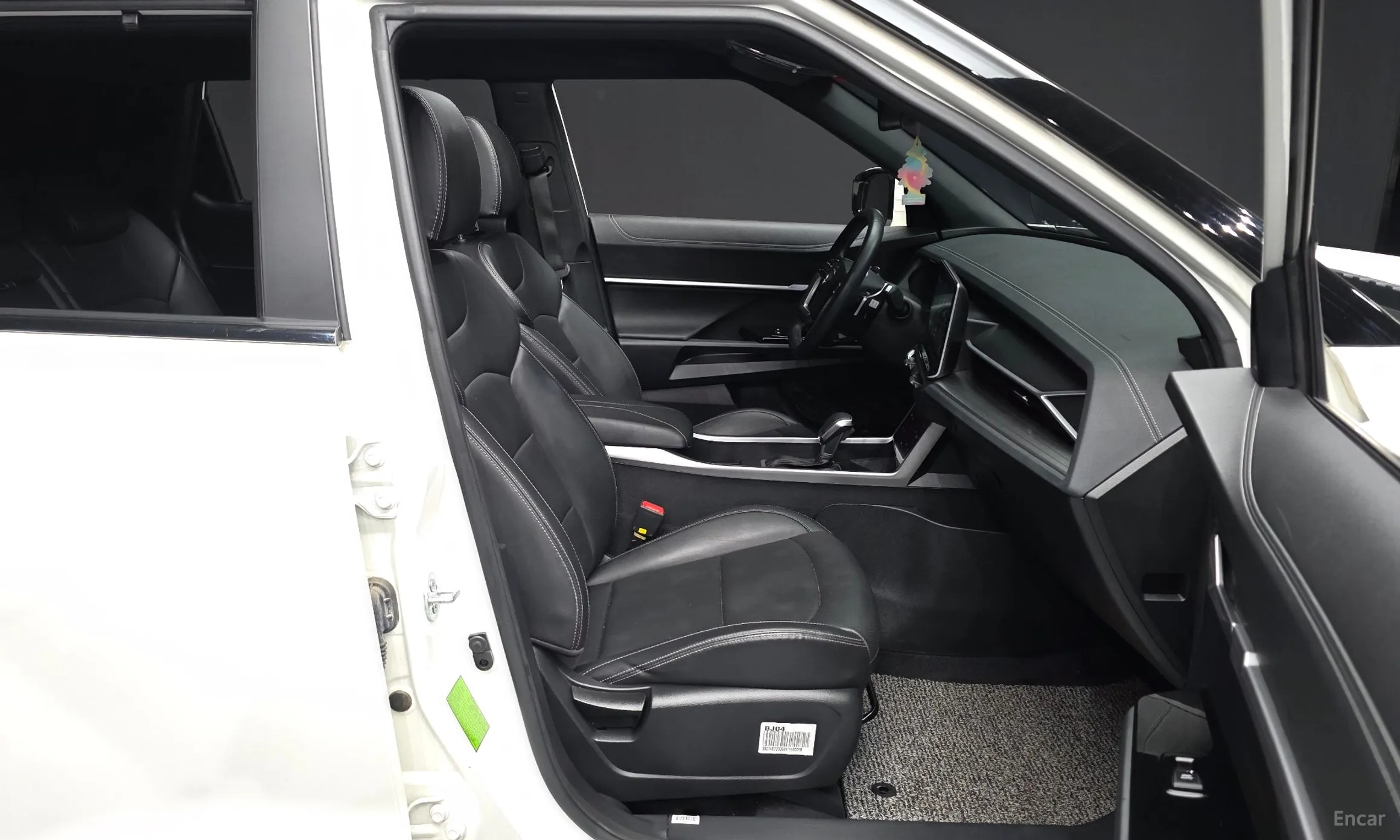 KG Mobility (SsangYong) Torres превью 11