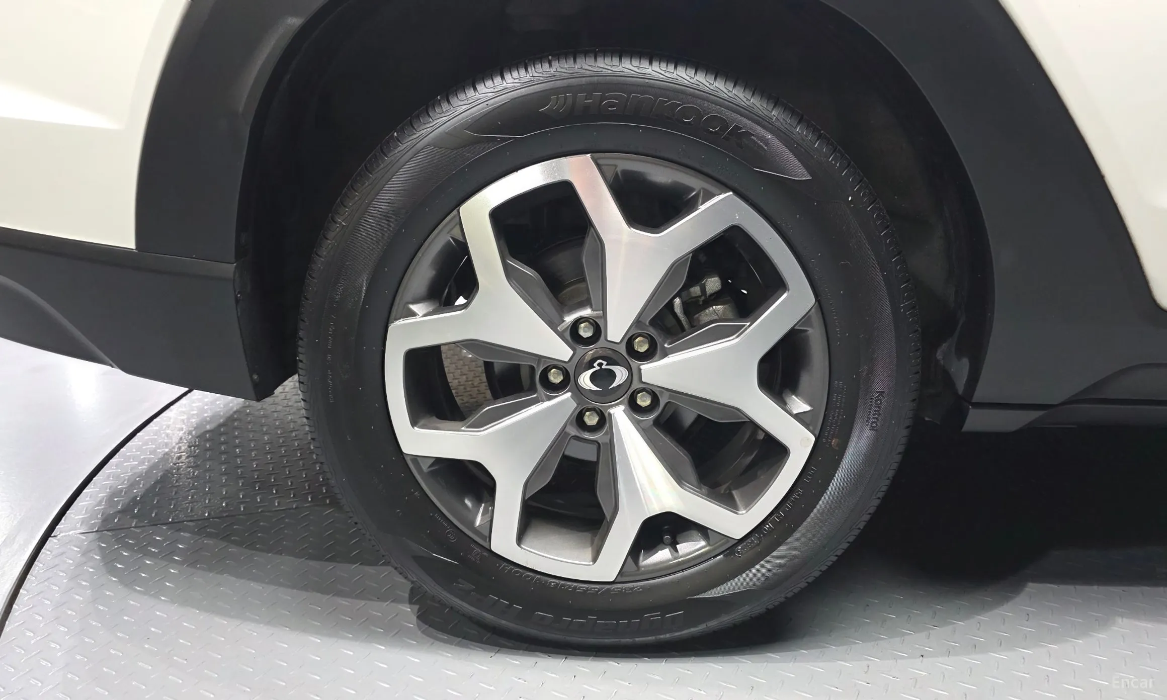 KG Mobility (SsangYong) Torres превью 5