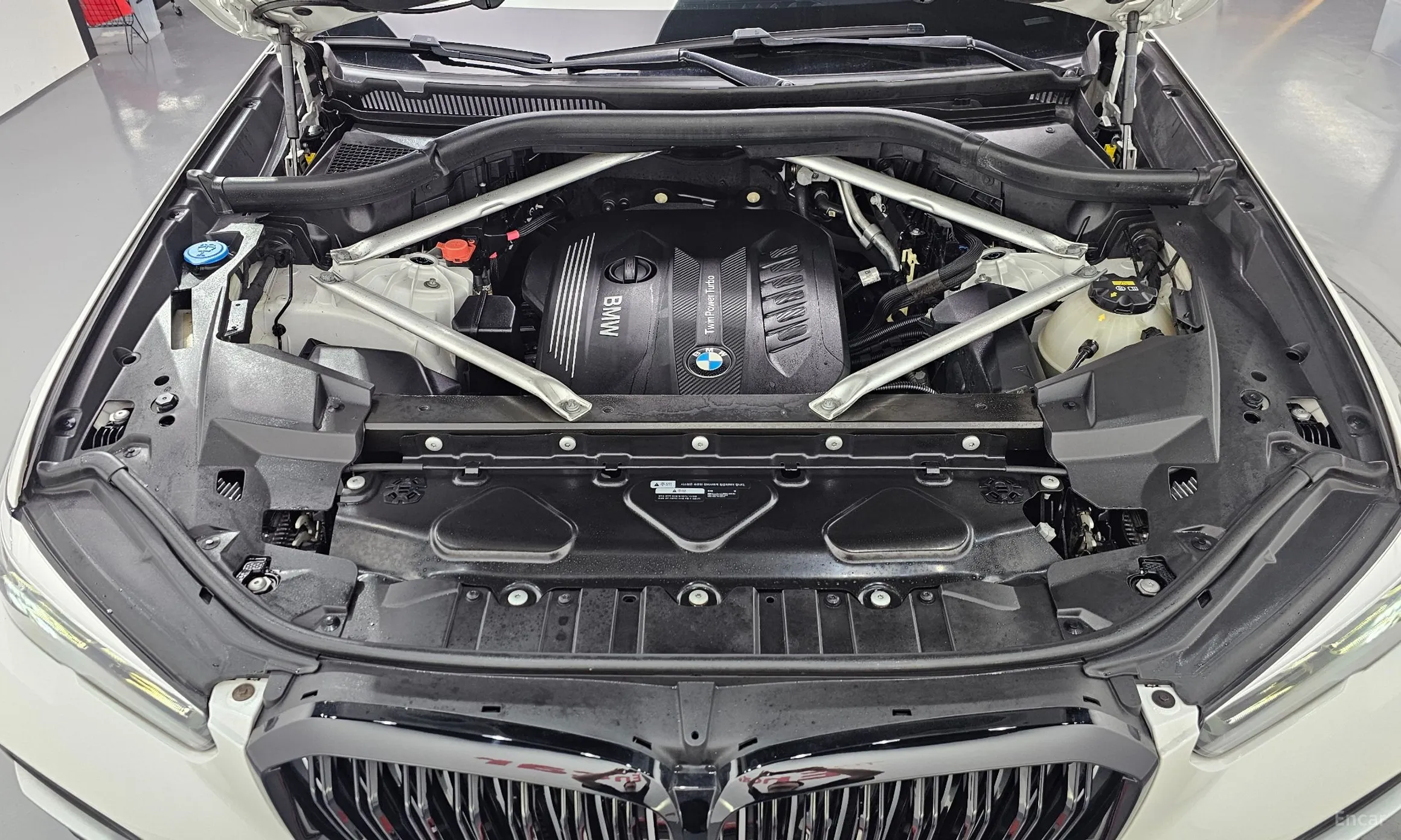 BMW X5 (G05) превью 6