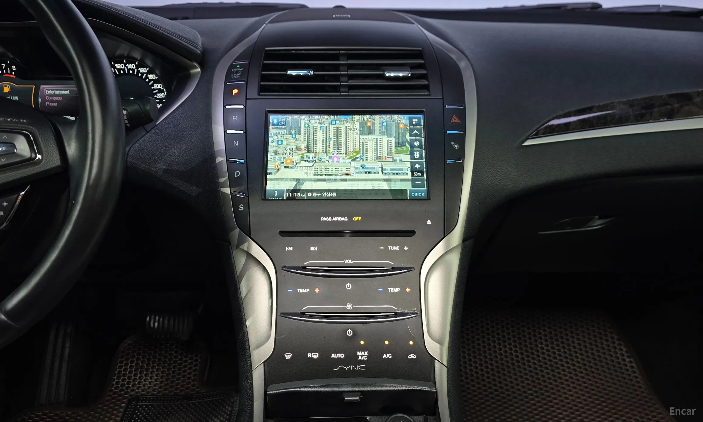 Lincoln New MKZ превью 13