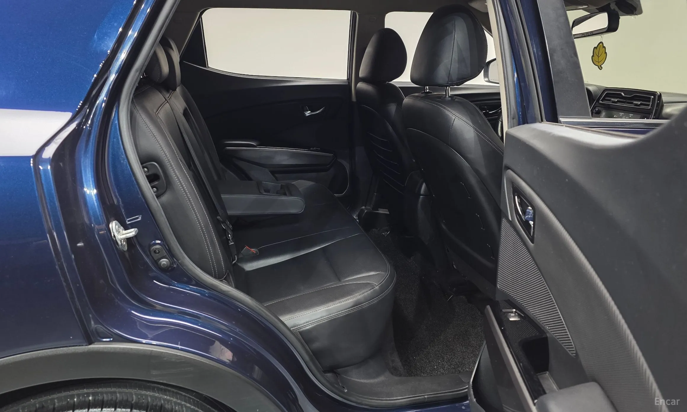 KG Mobility (SsangYong) Berry New Tivoli превью 12
