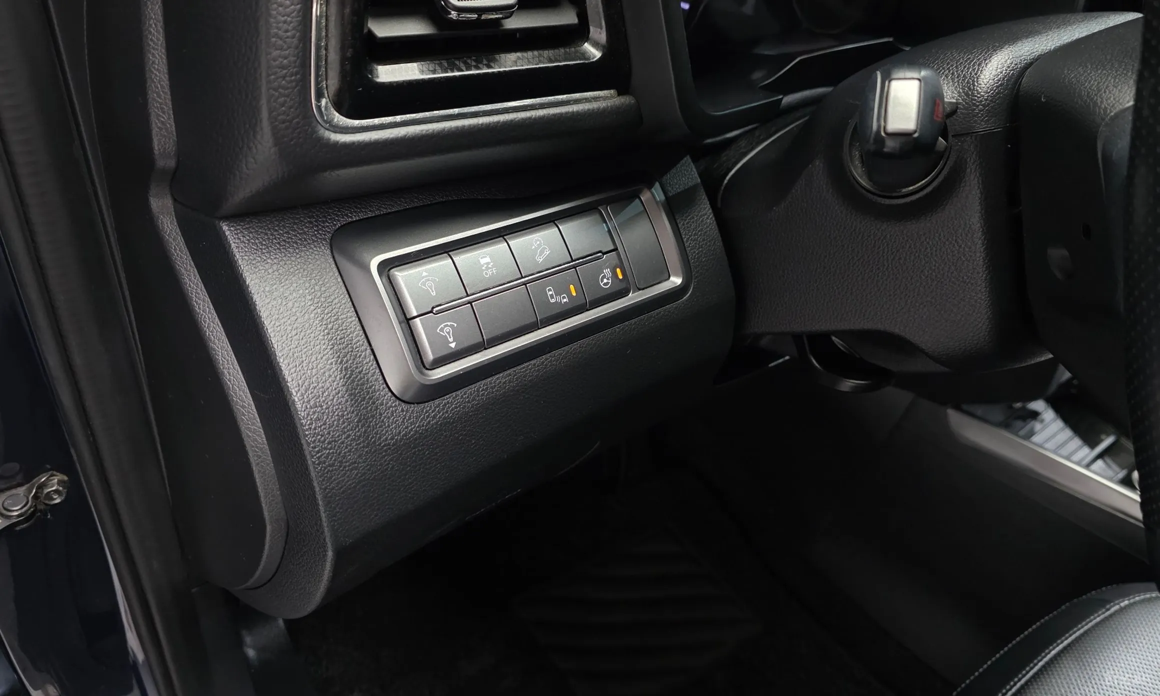 KG Mobility (SsangYong) Berry New Tivoli превью 14