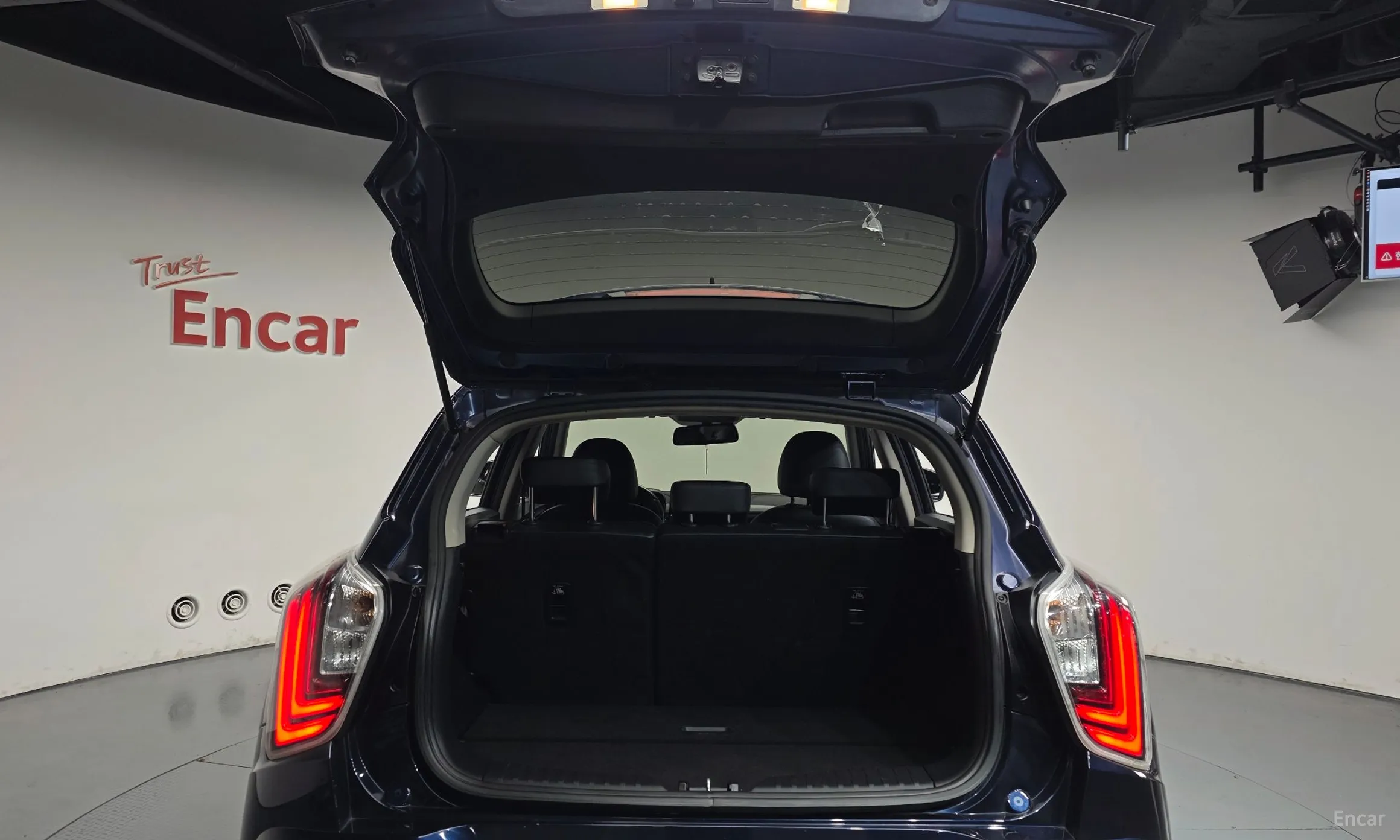 KG Mobility (SsangYong) Berry New Tivoli превью 20