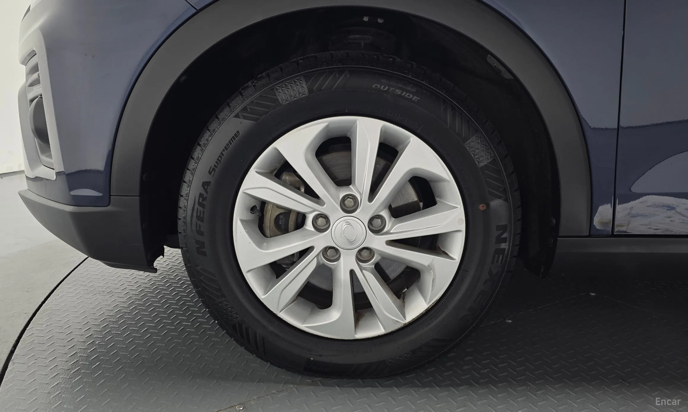 KG Mobility (SsangYong) Berry New Tivoli превью 5