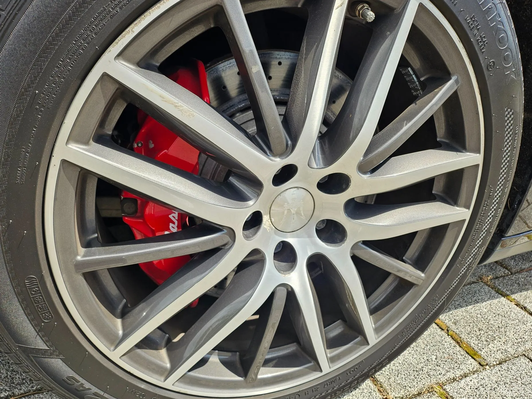 Maserati Ghibli превью 4
