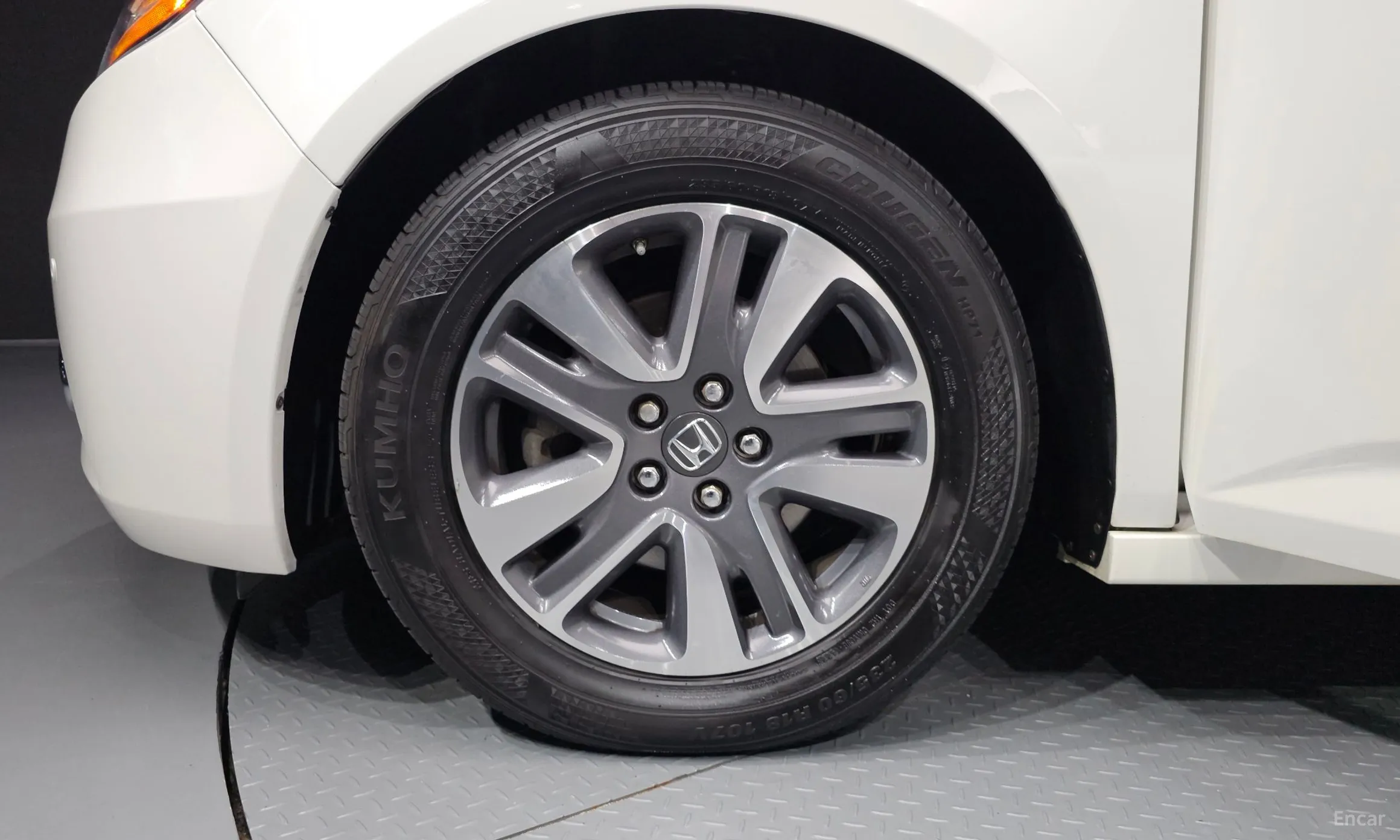 Honda Odyssey превью 5