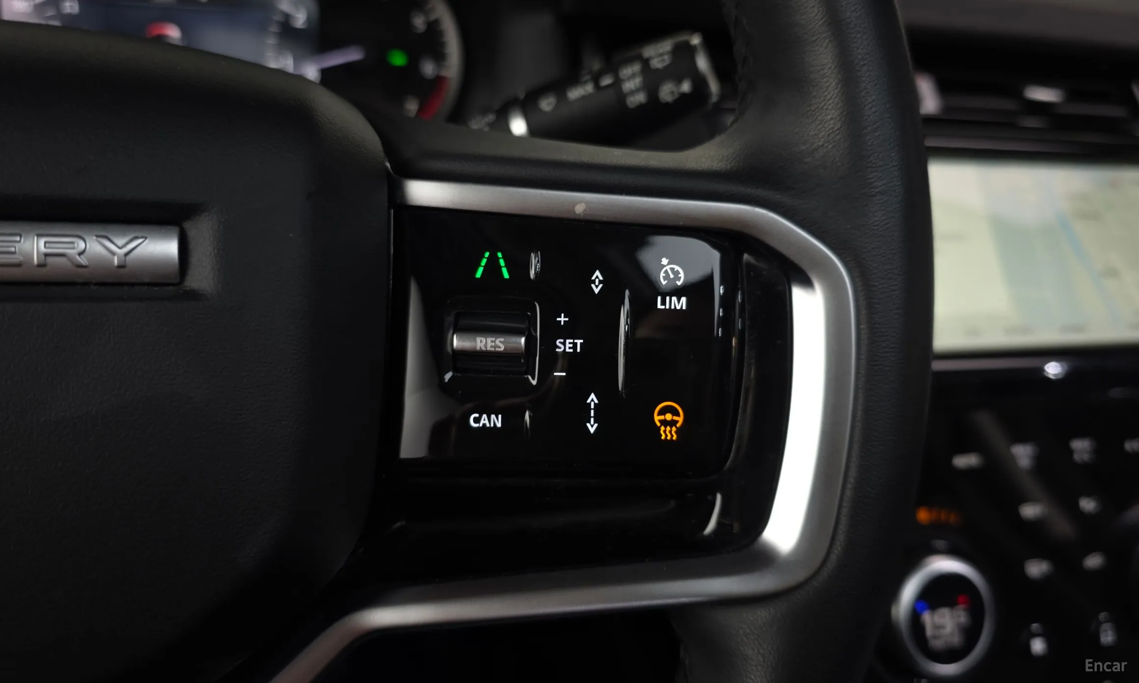 Land Rover Discovery Sports превью 16
