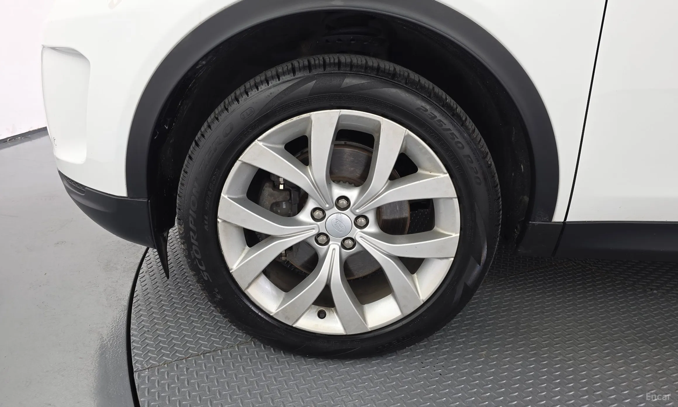 Land Rover Discovery Sports превью 5