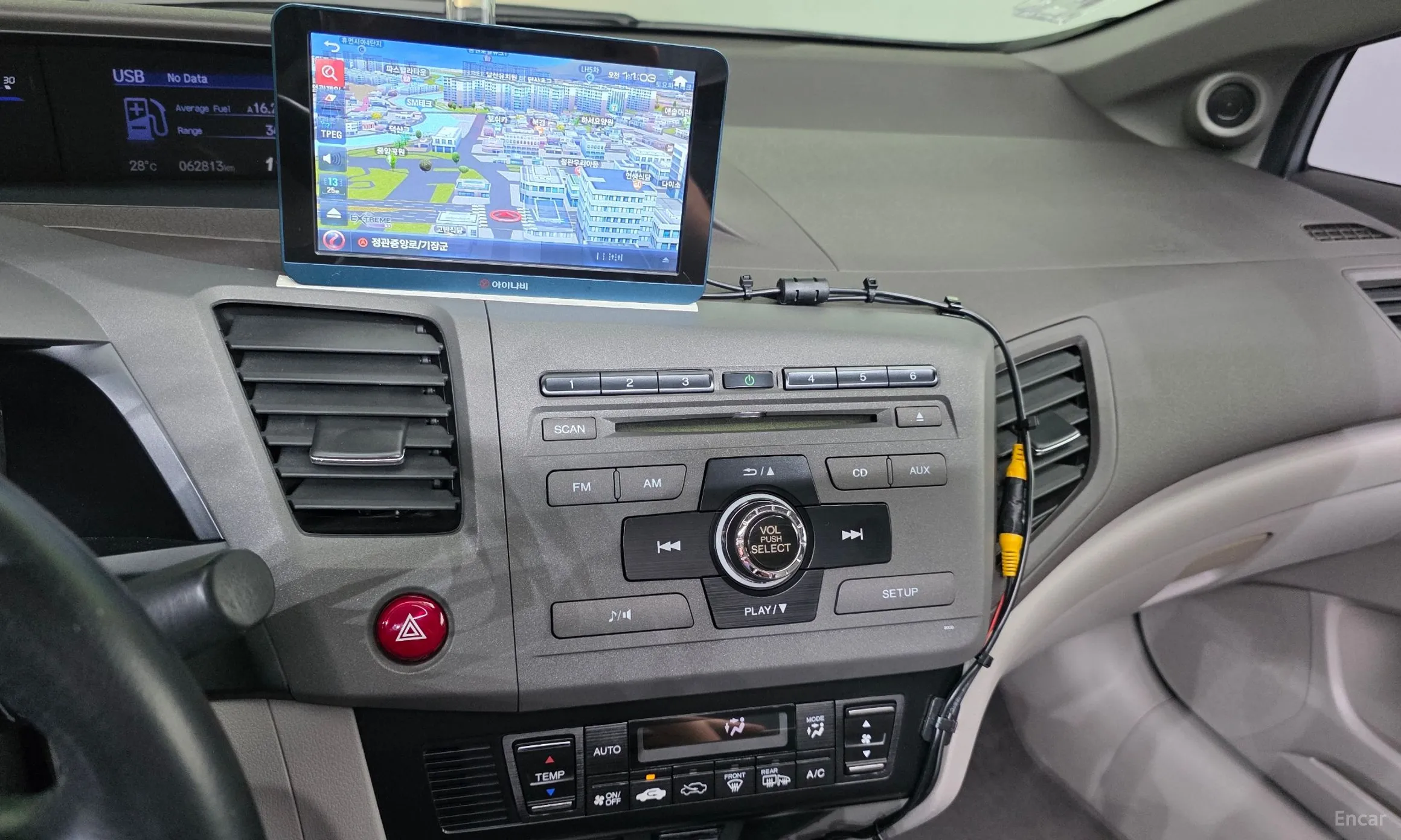 Honda Civic превью 14