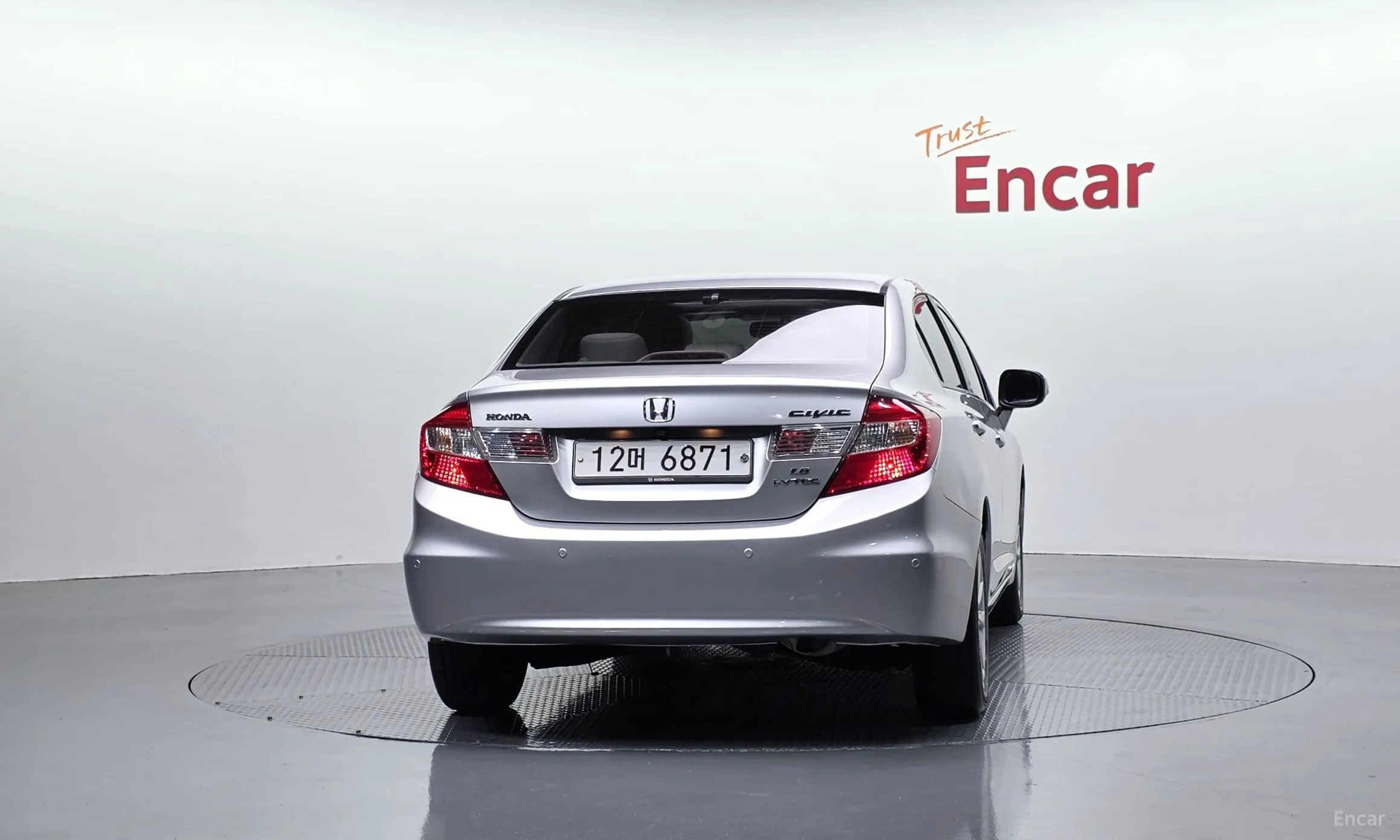 Honda Civic превью 4