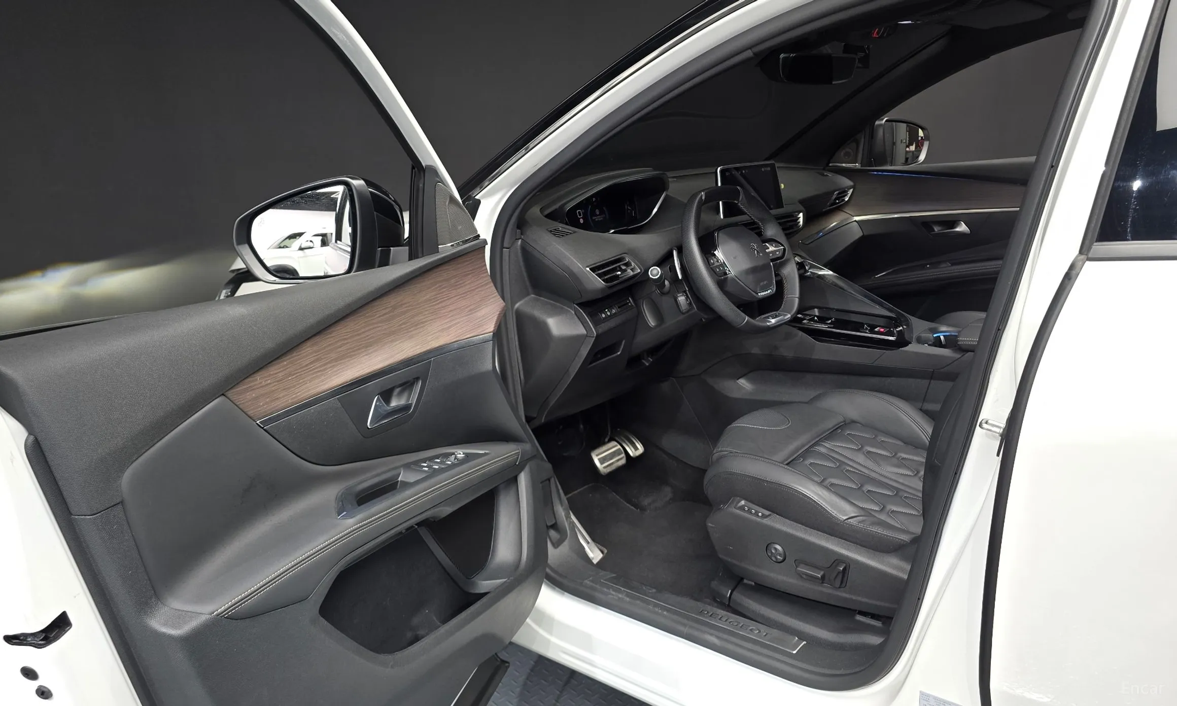 Peugeot 5008 2nd generation превью 10