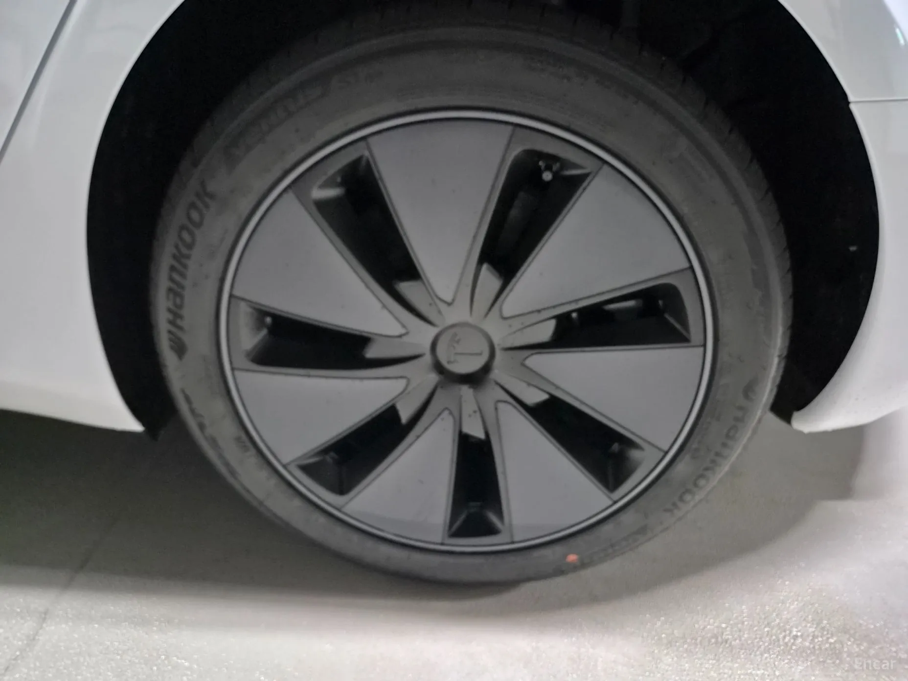 Tesla Model 3 превью 18