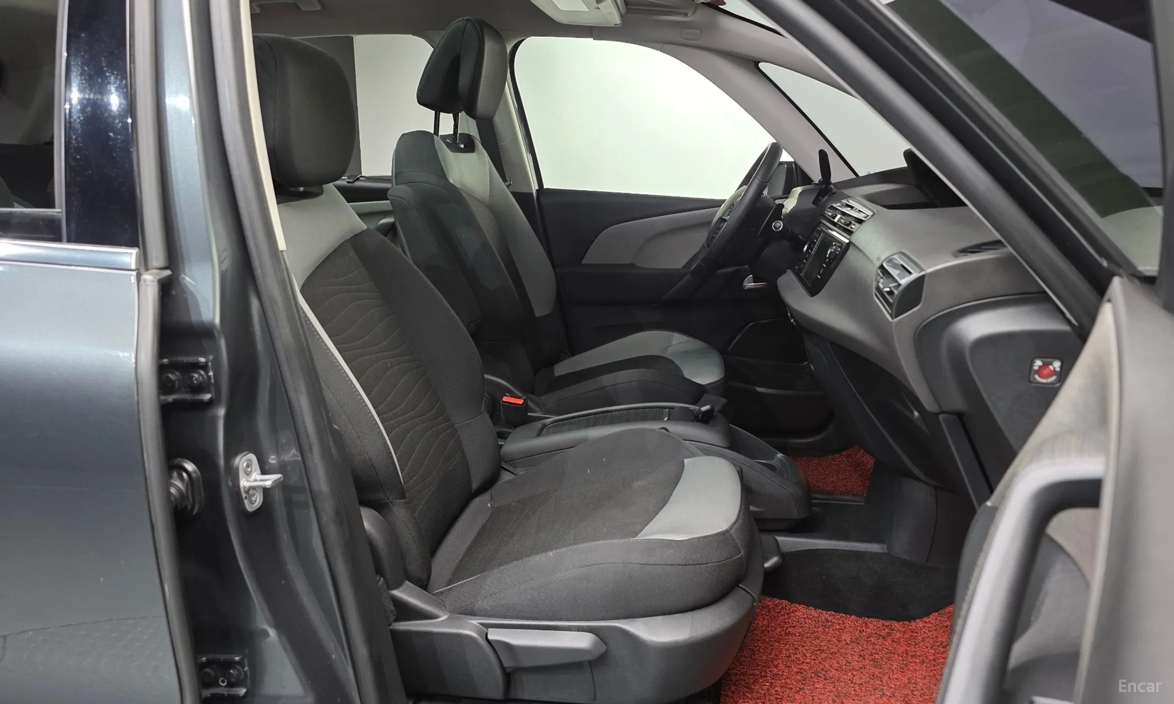 Citroën/DS C4 Picasso превью 11