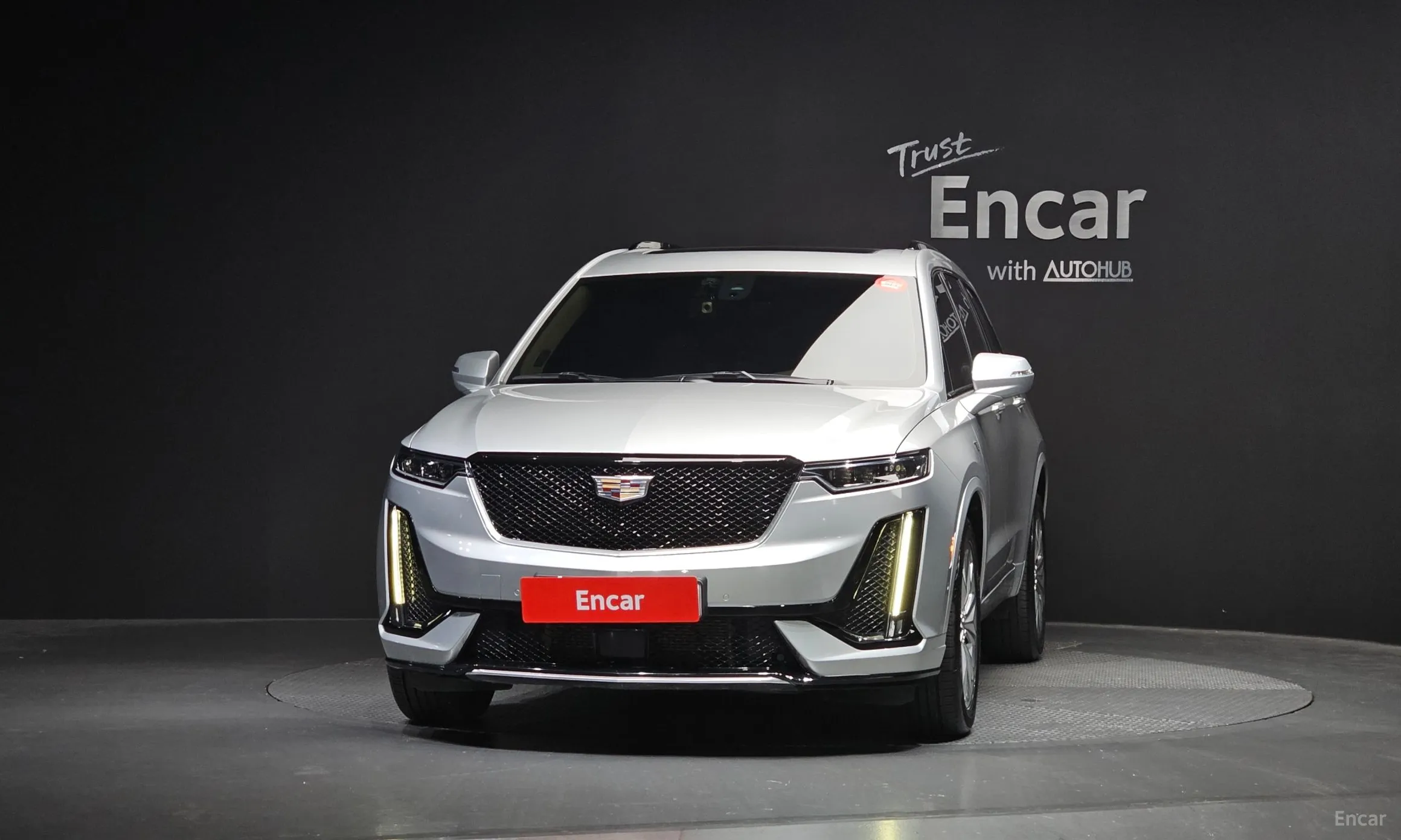 Cadillac XT6 превью 3