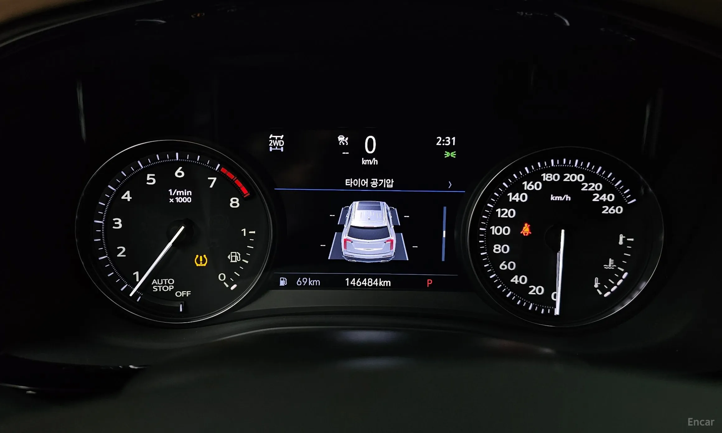 Cadillac XT6 превью 8
