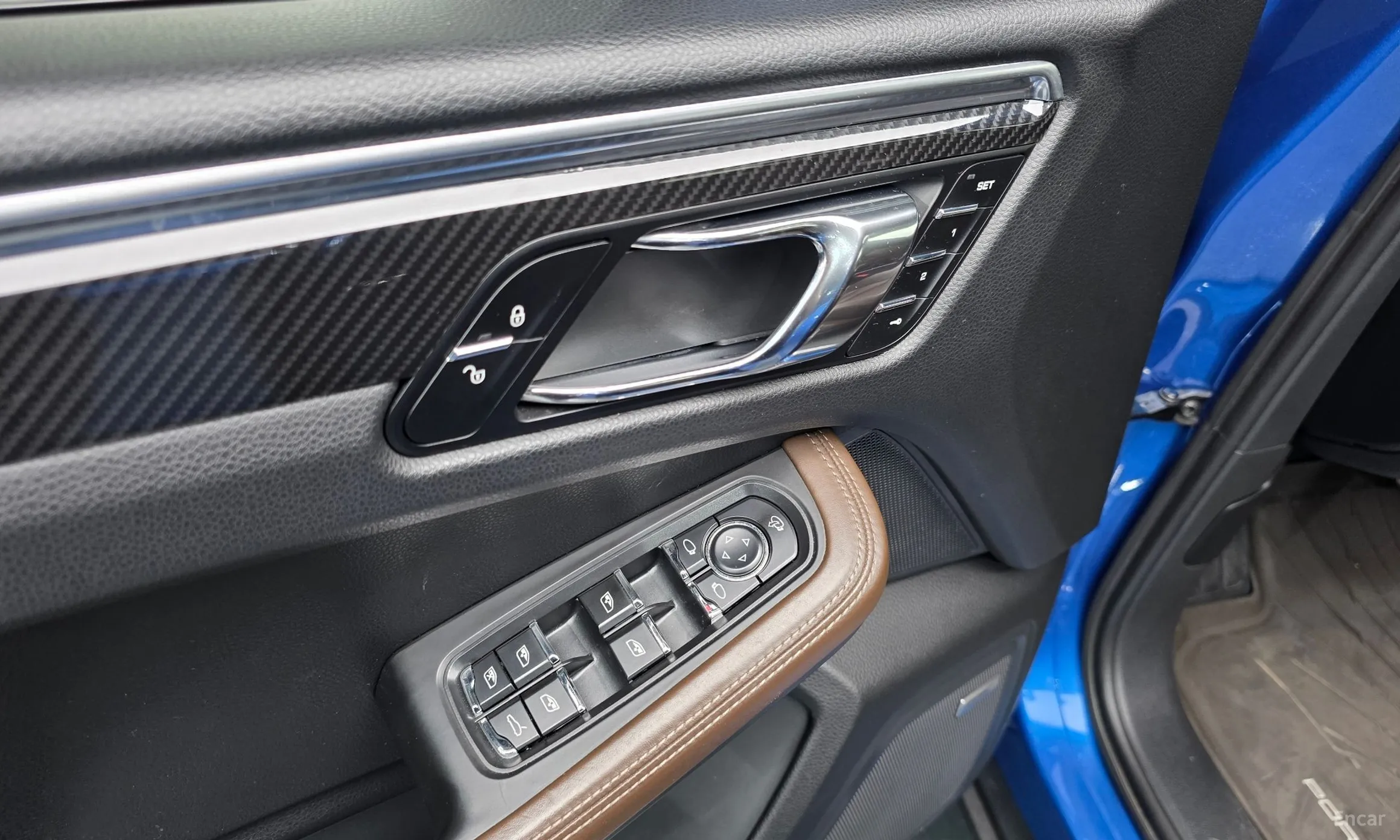 Porsche Macan превью 19