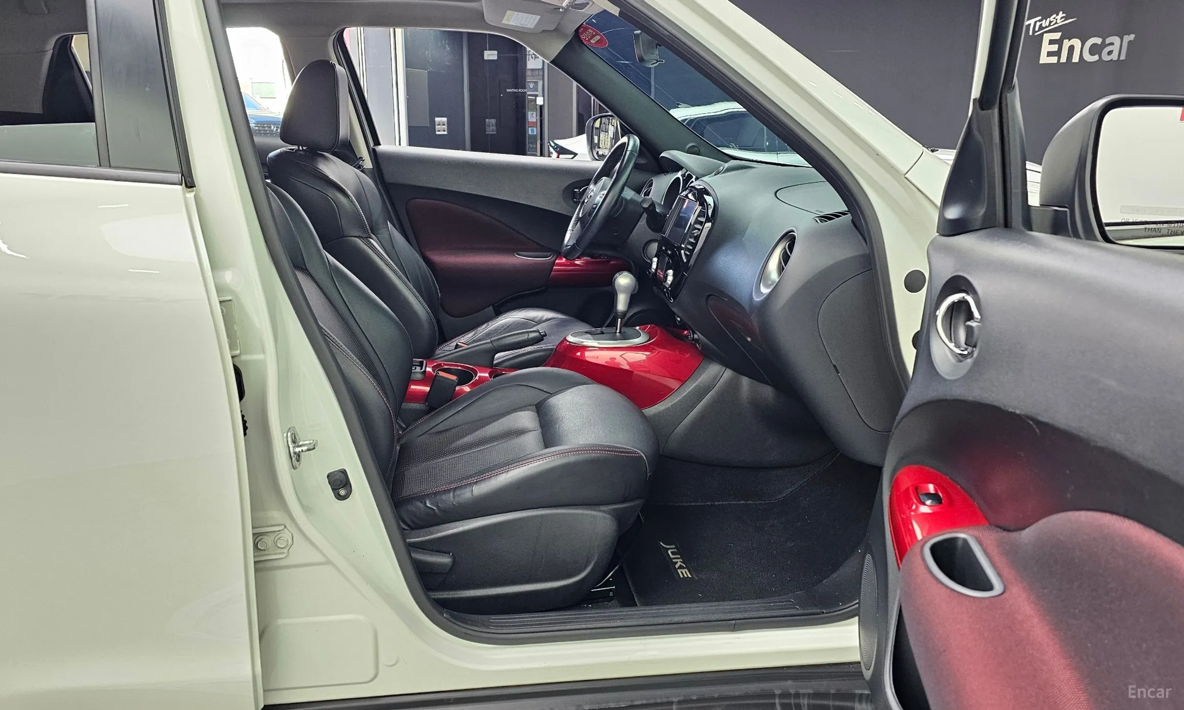 Nissan Juke превью 11