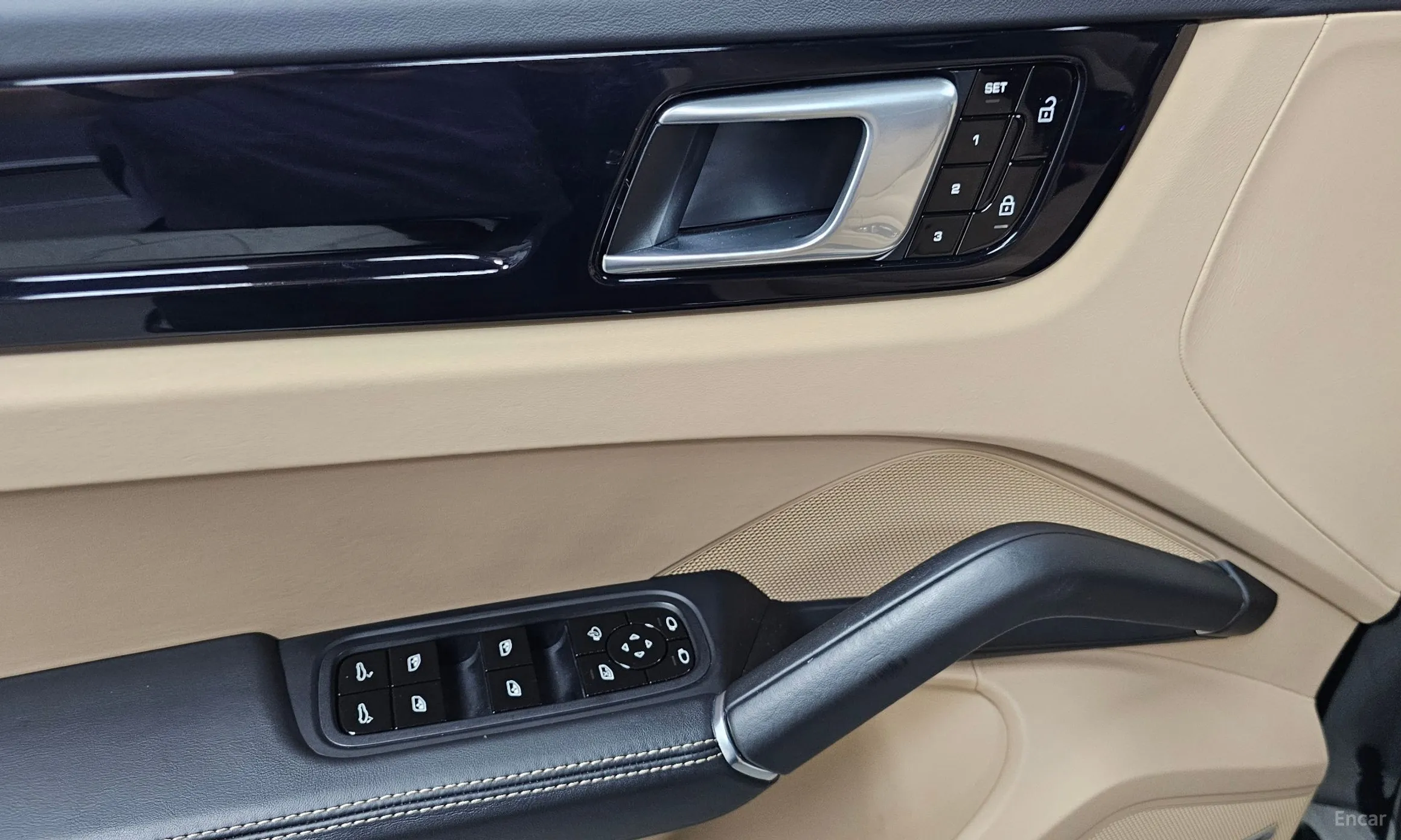 Porsche Cayenne (PO536) превью 18