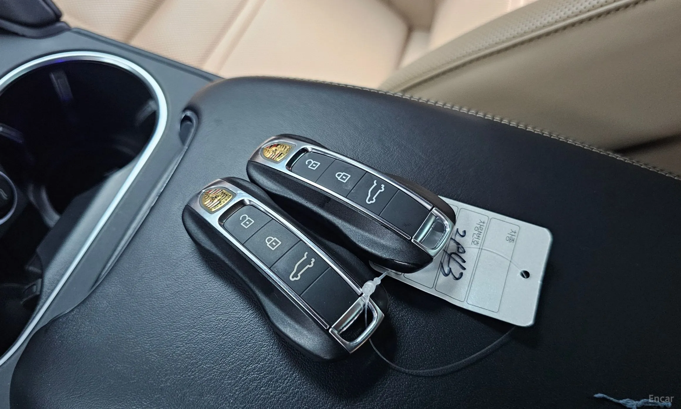 Porsche Cayenne (PO536) превью 19