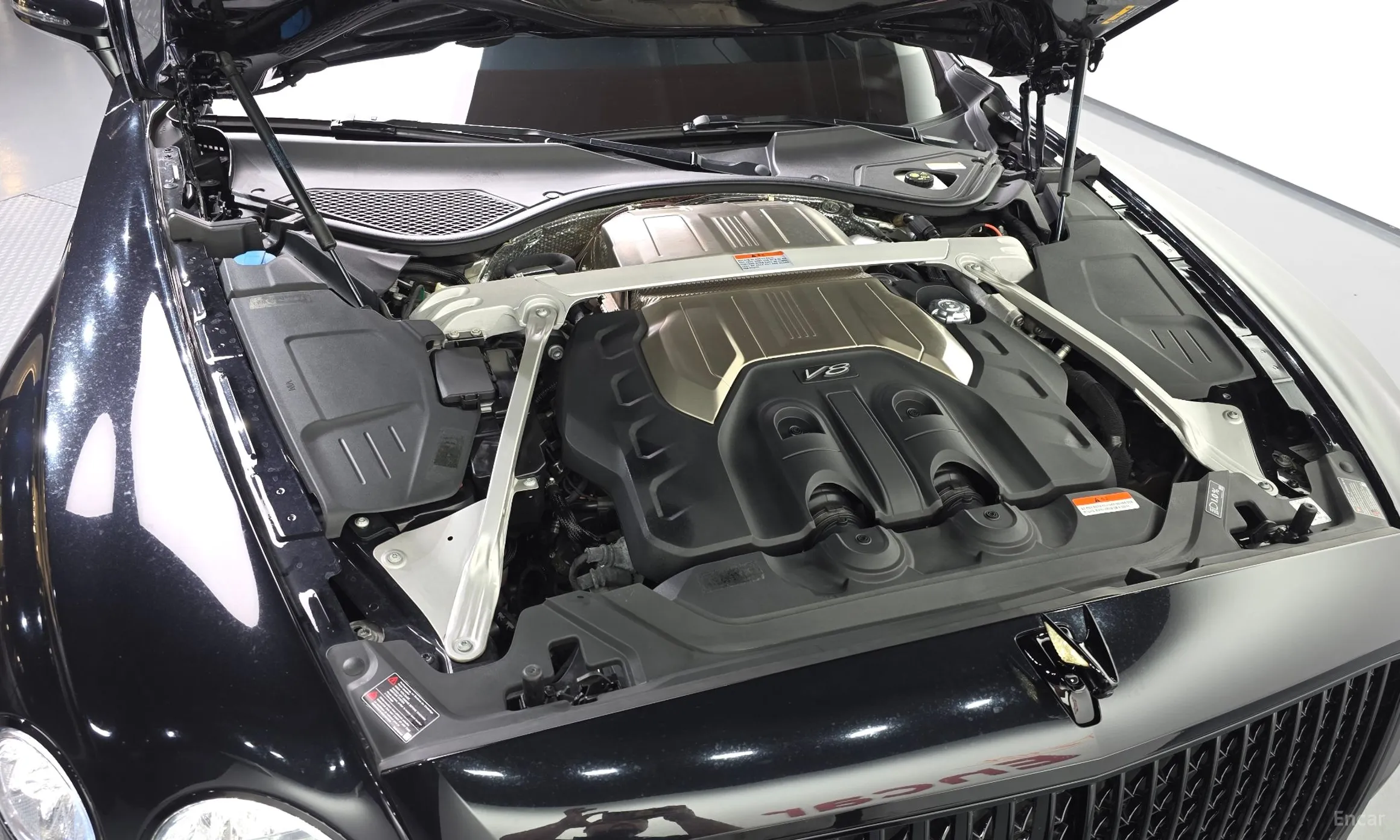 Bentley Flying Spur 3rd Generation превью 6