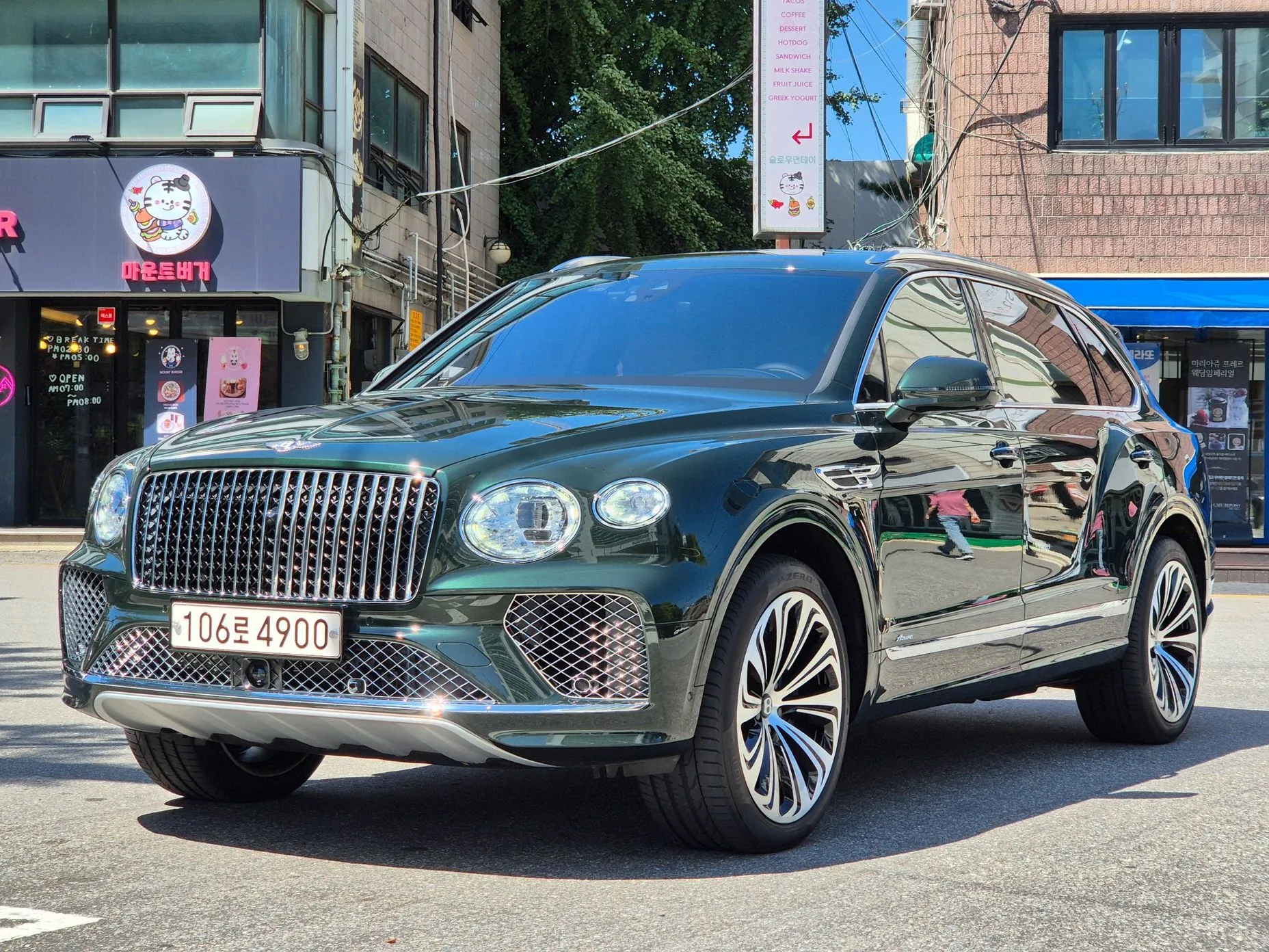 Bentley Bentayga превью 3