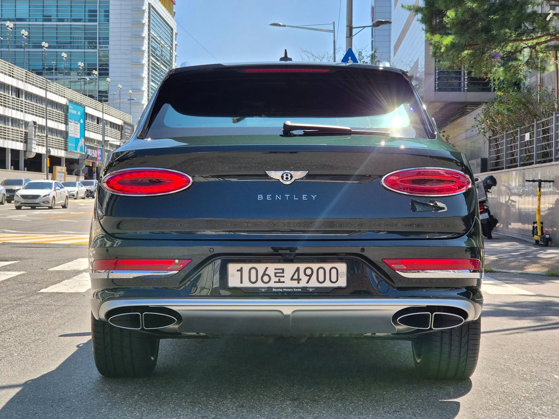 Bentley Bentayga превью 6