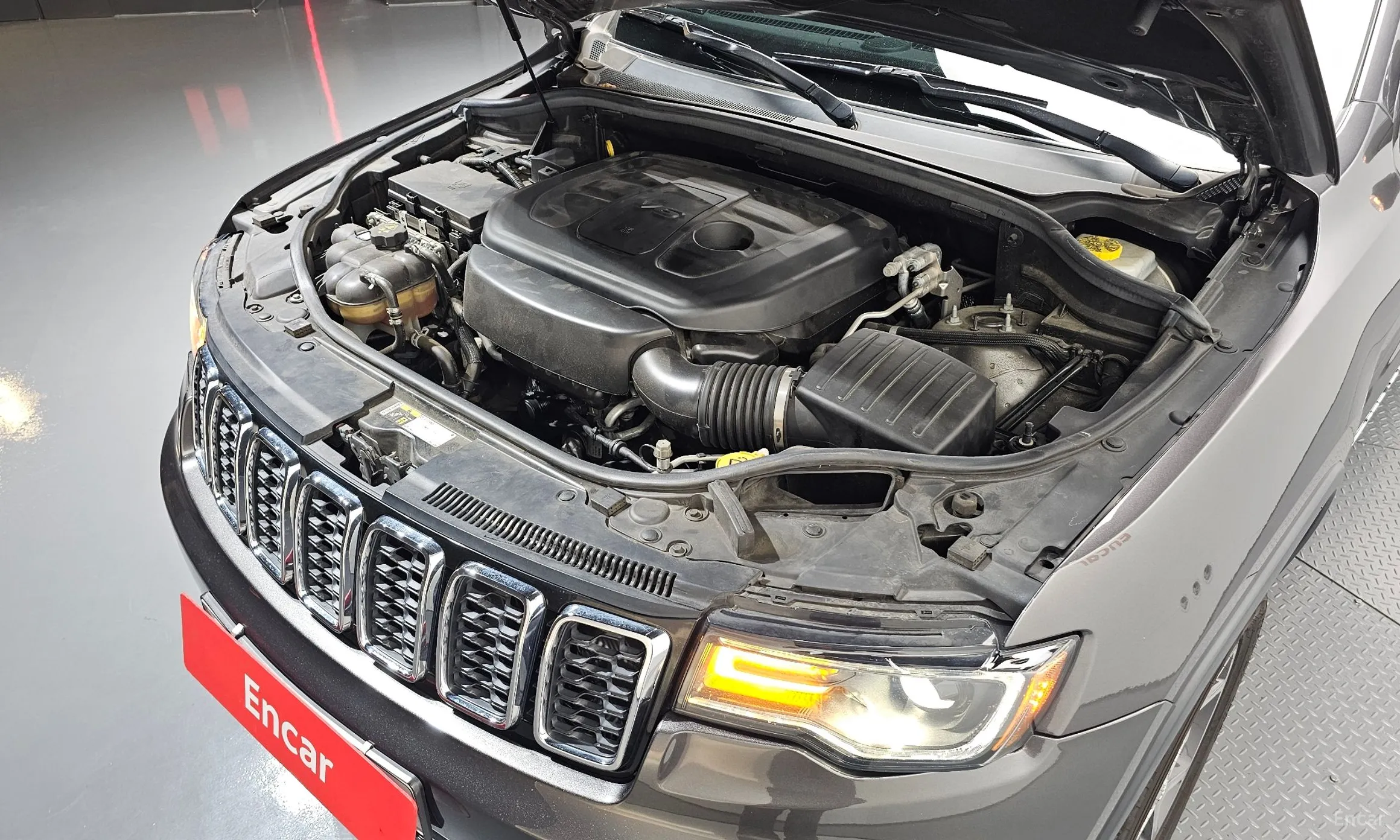 Jeep Grand Cherokee превью 6